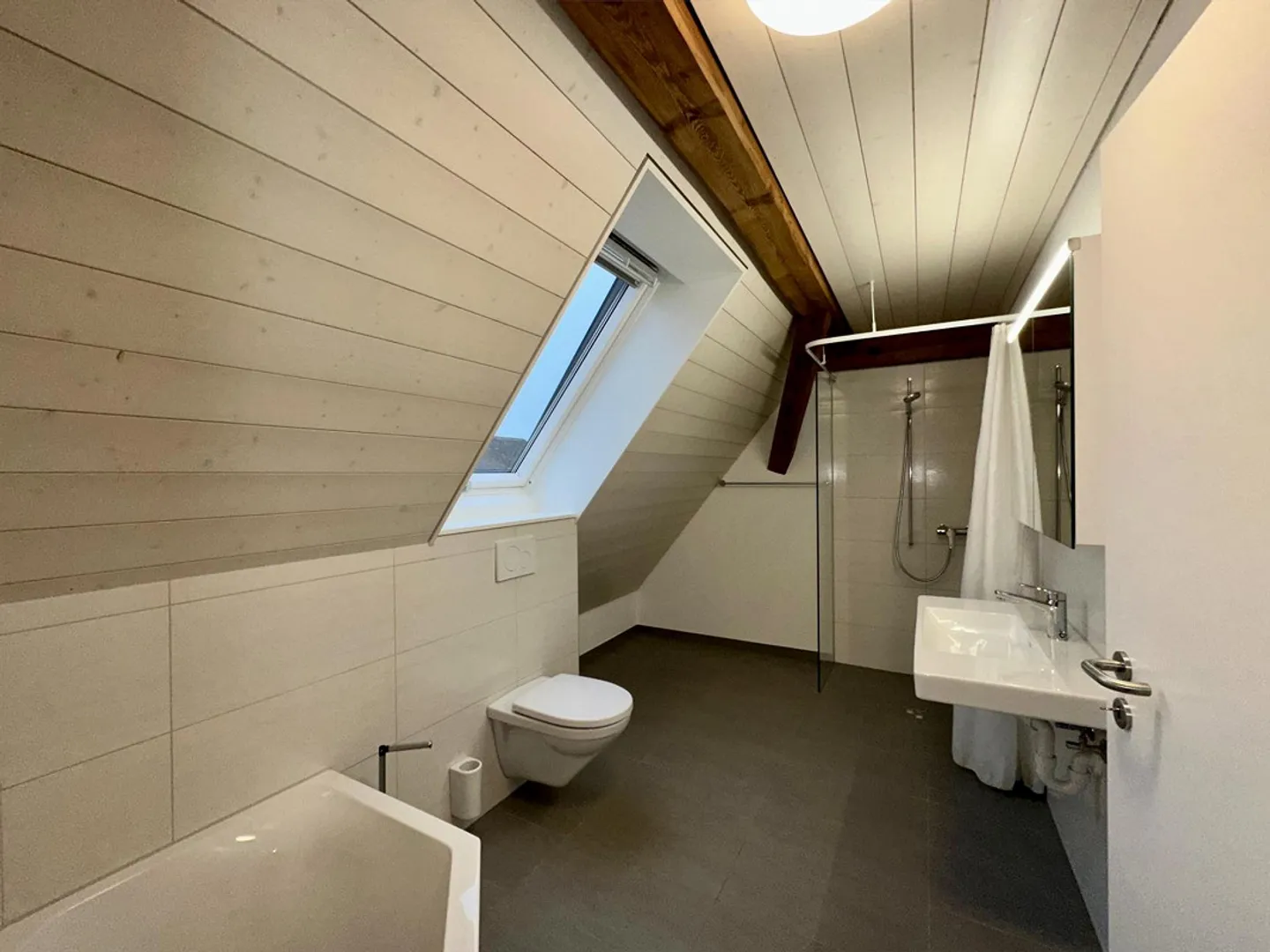 Geräumige 3.5 Zimmer Attique - Foto 12 von 29