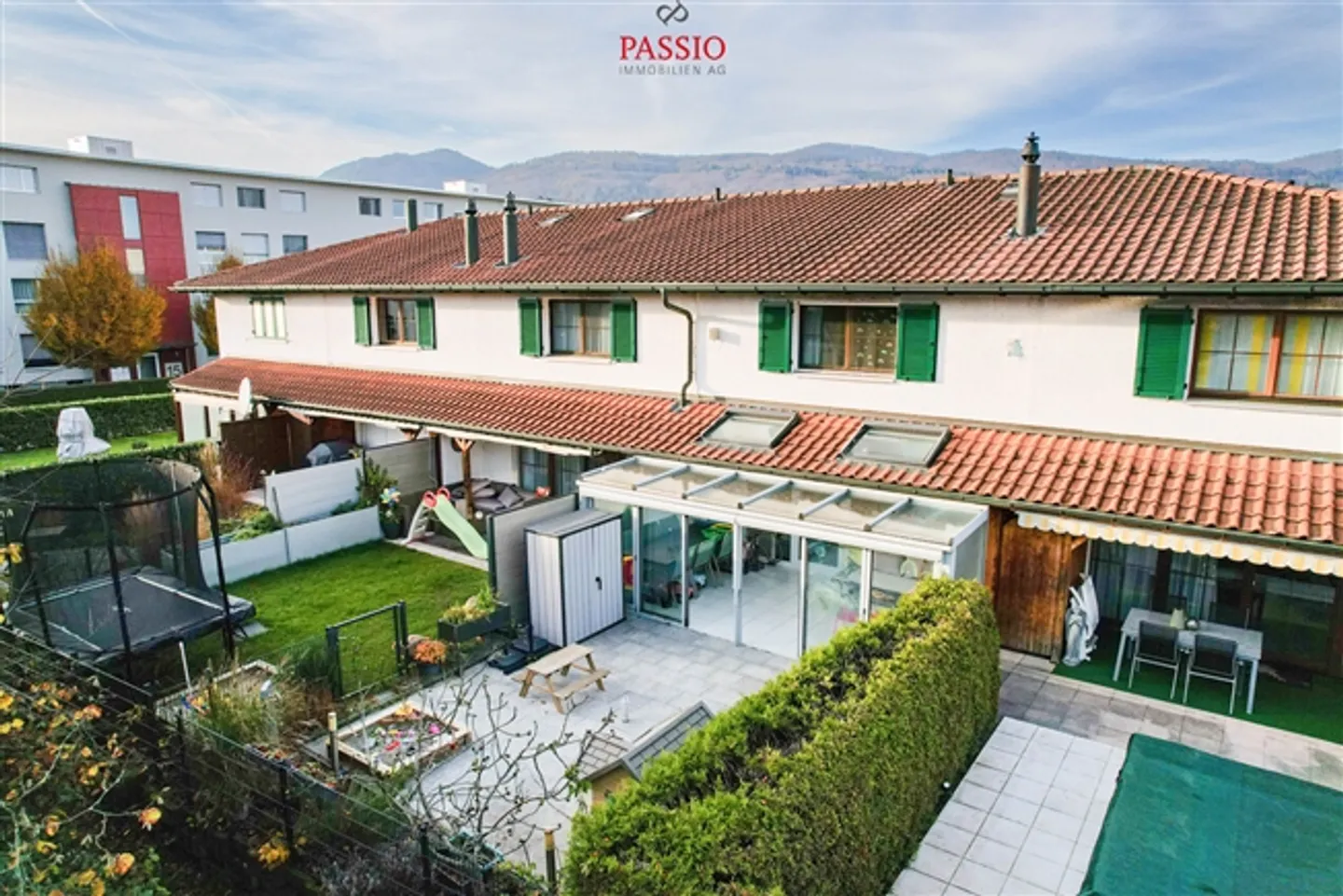 Maison de ville de 5,5 pièces, familiale et bien entretenue - Photo 2 sur 20