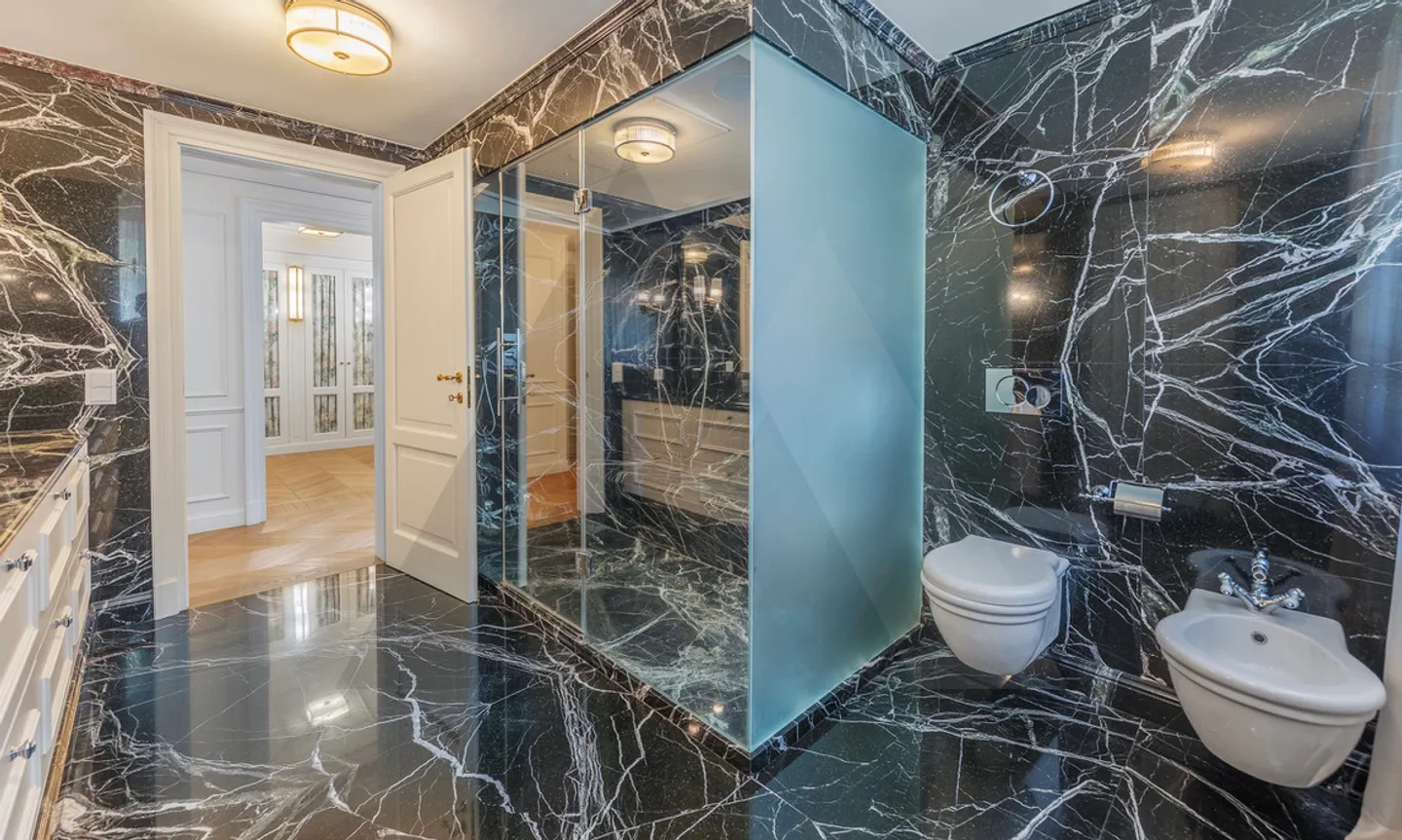 Appartamento di Lusso con Vista Lago - Foto 14 di 18