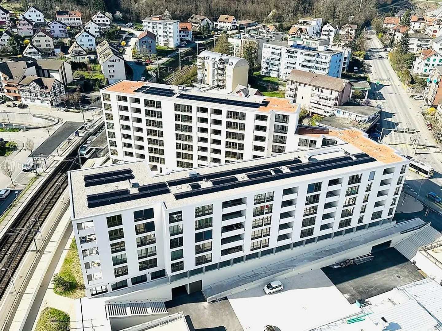 Appartamento moderno di nuova costruzione con balcone in posizione soleggiata - 3,5 stanze - Foto 1 di 10