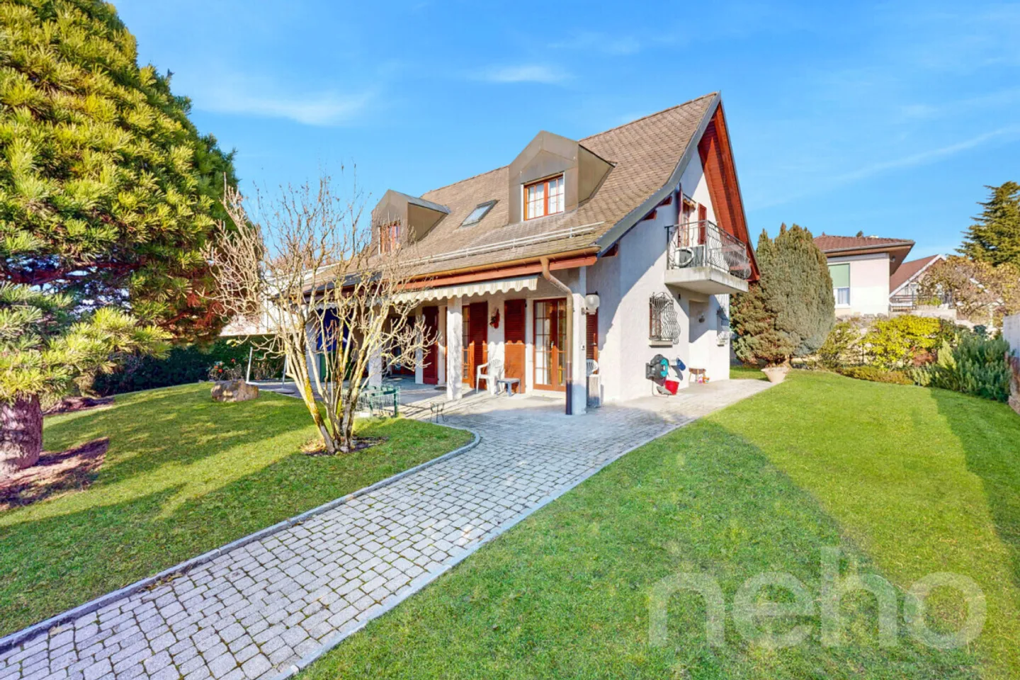 5.5-room house with a view of the Alps, complete renovation project available - Photo 4 of 12