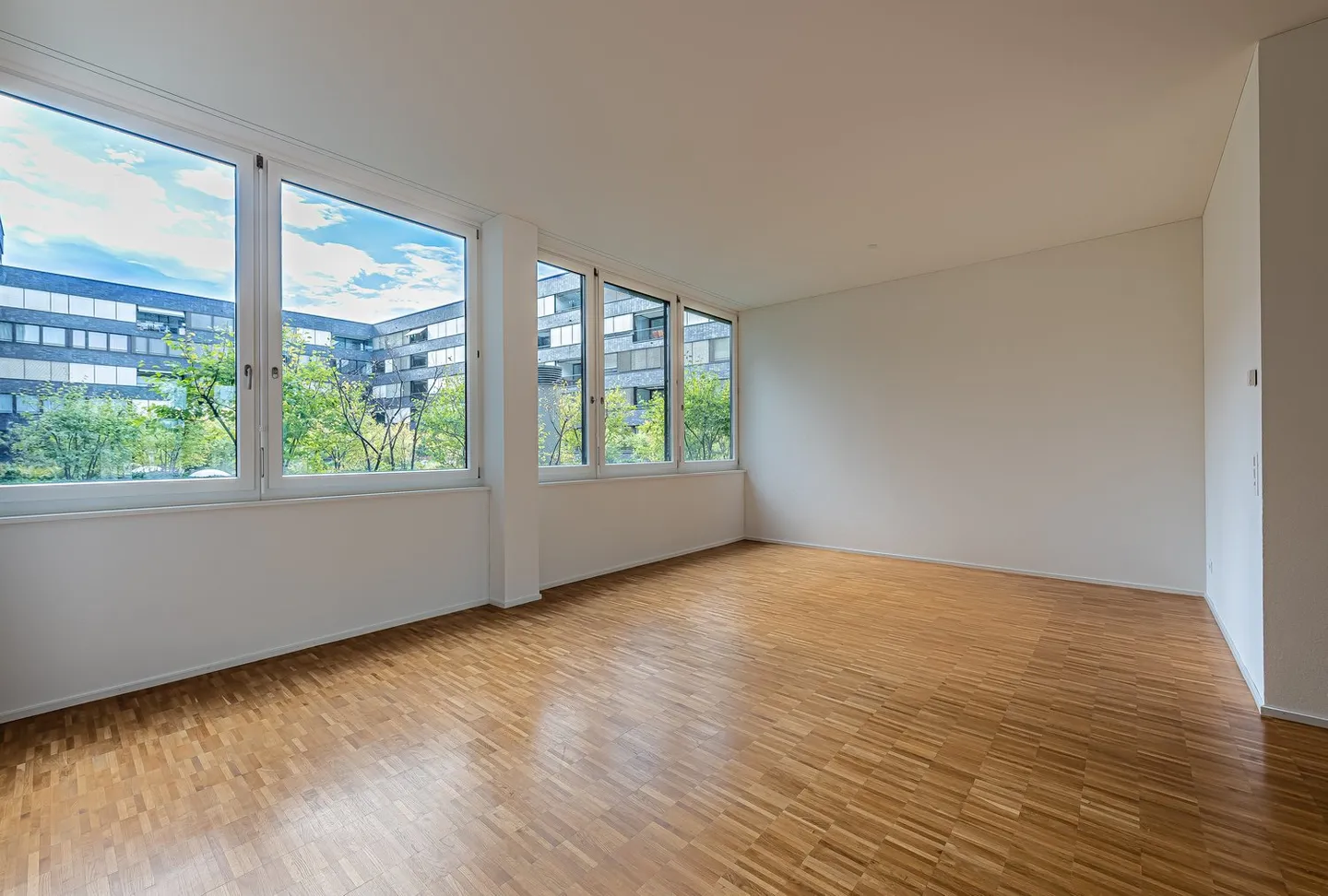 Inspiring - Versatile - Light-Filled - Photo 4 of 6