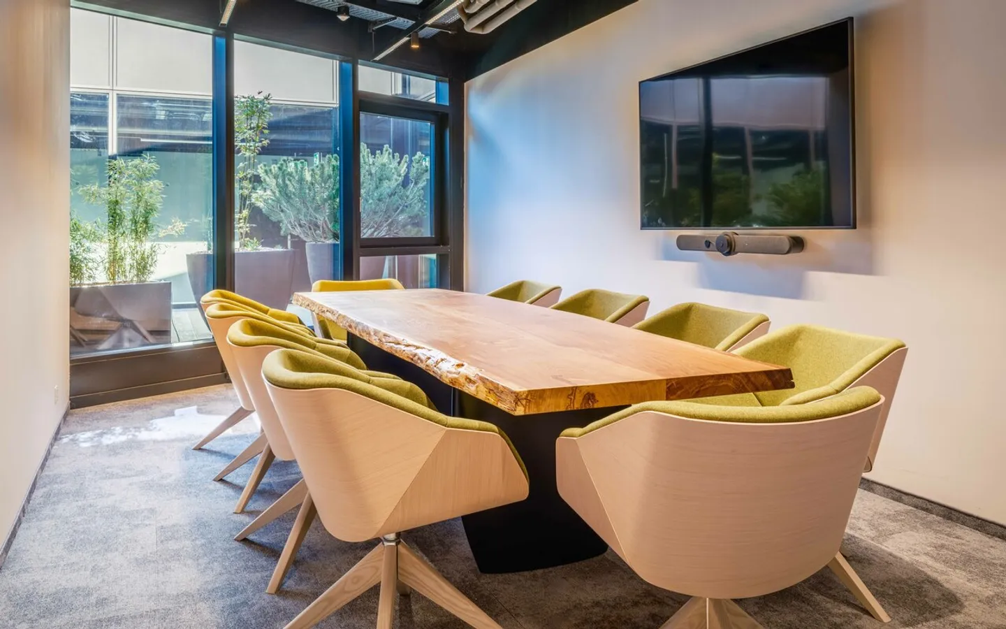 COMMERCIAL SPACE / Workshop / 1st FLOOR / E6 - 604M2 - Photo 10 of 12