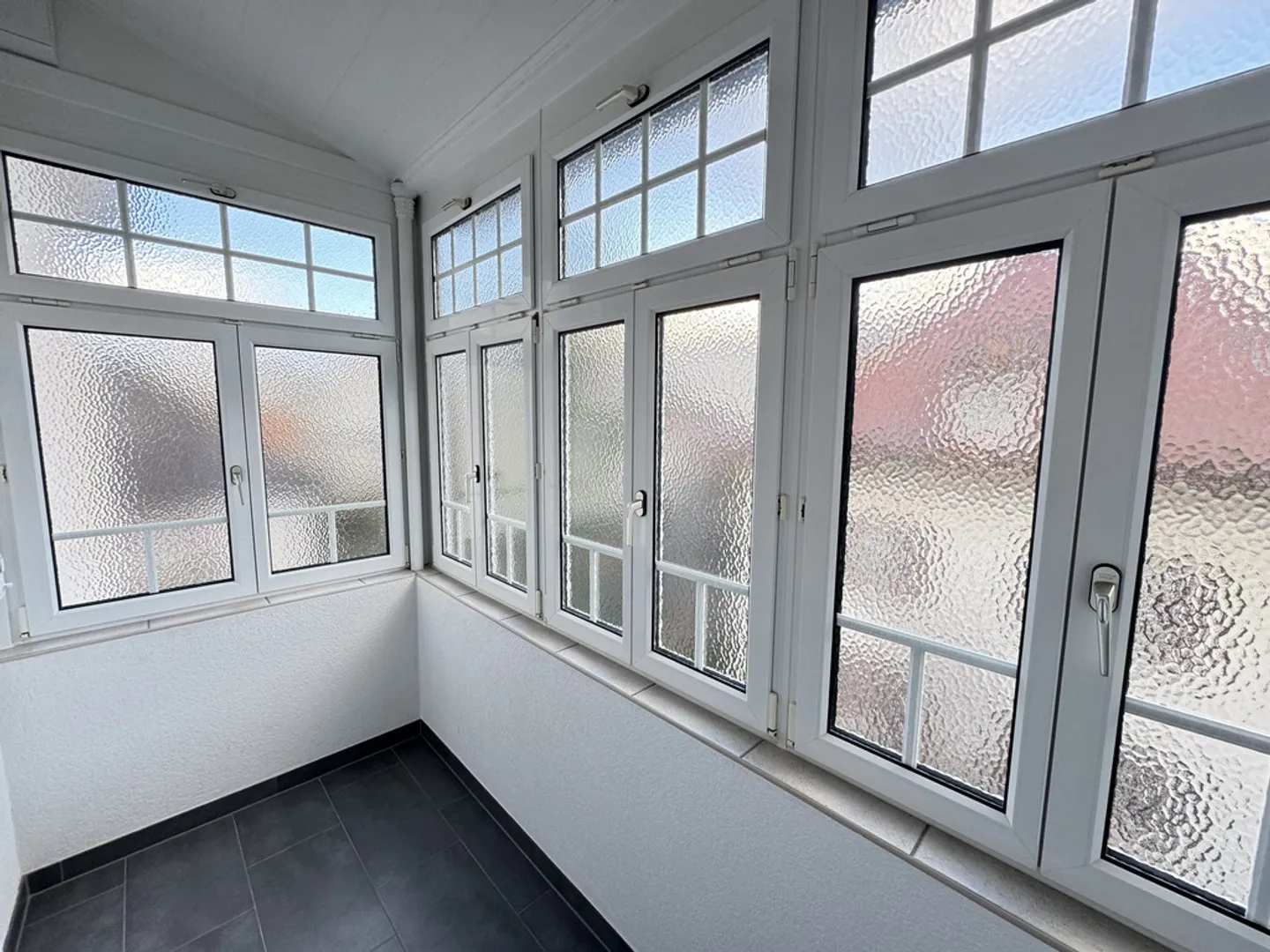 Appartement Charmant au Centre Ville - Photo 3 sur 12