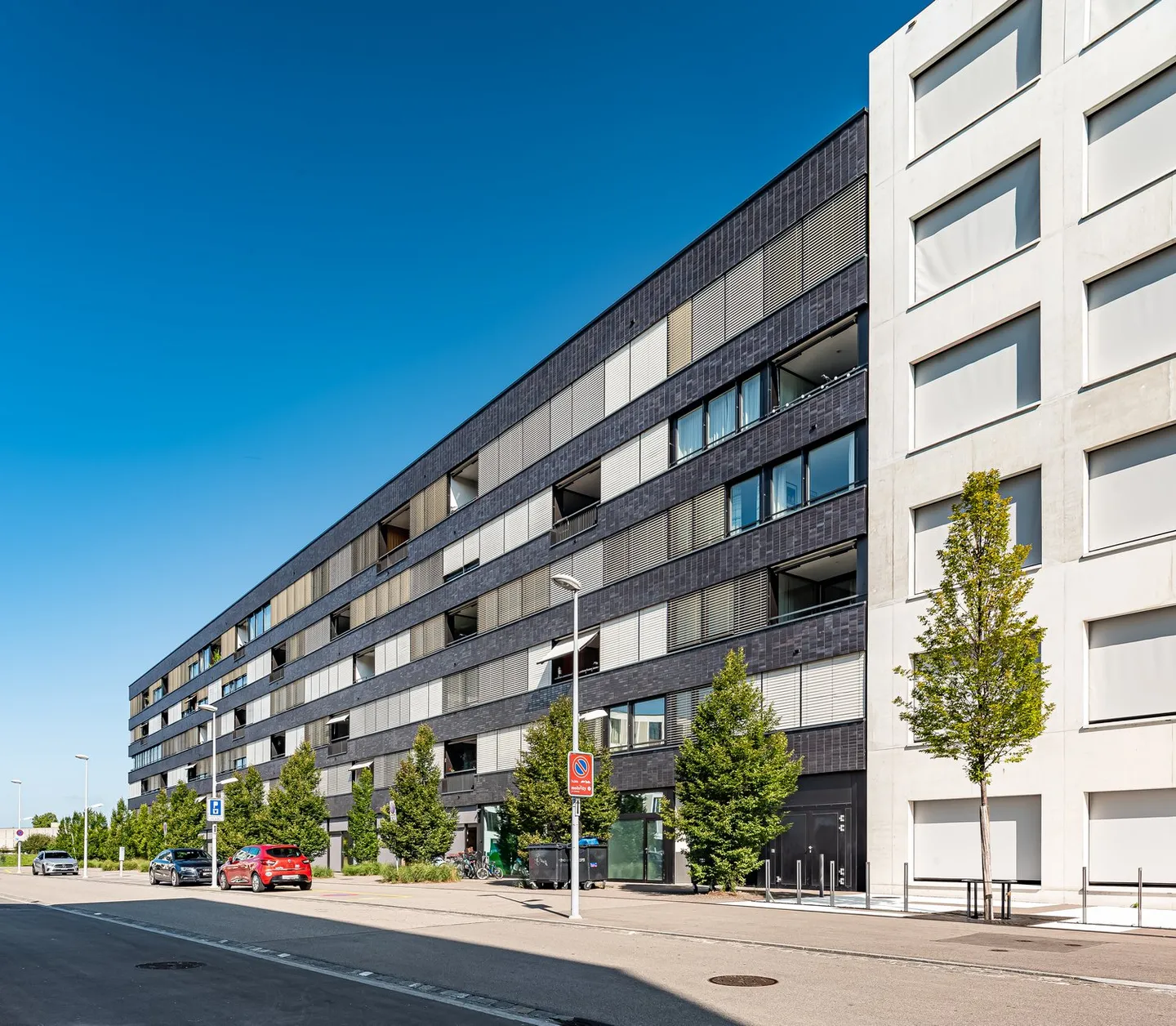 Inspiring - Versatile - Light-Filled - Photo 5 of 6