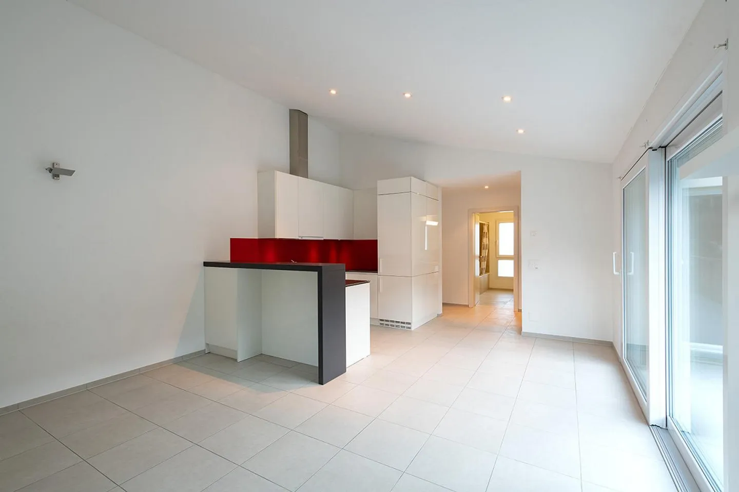 Modernes 2,5-Zimmer ohne Kaution! - Foto 2 von 7