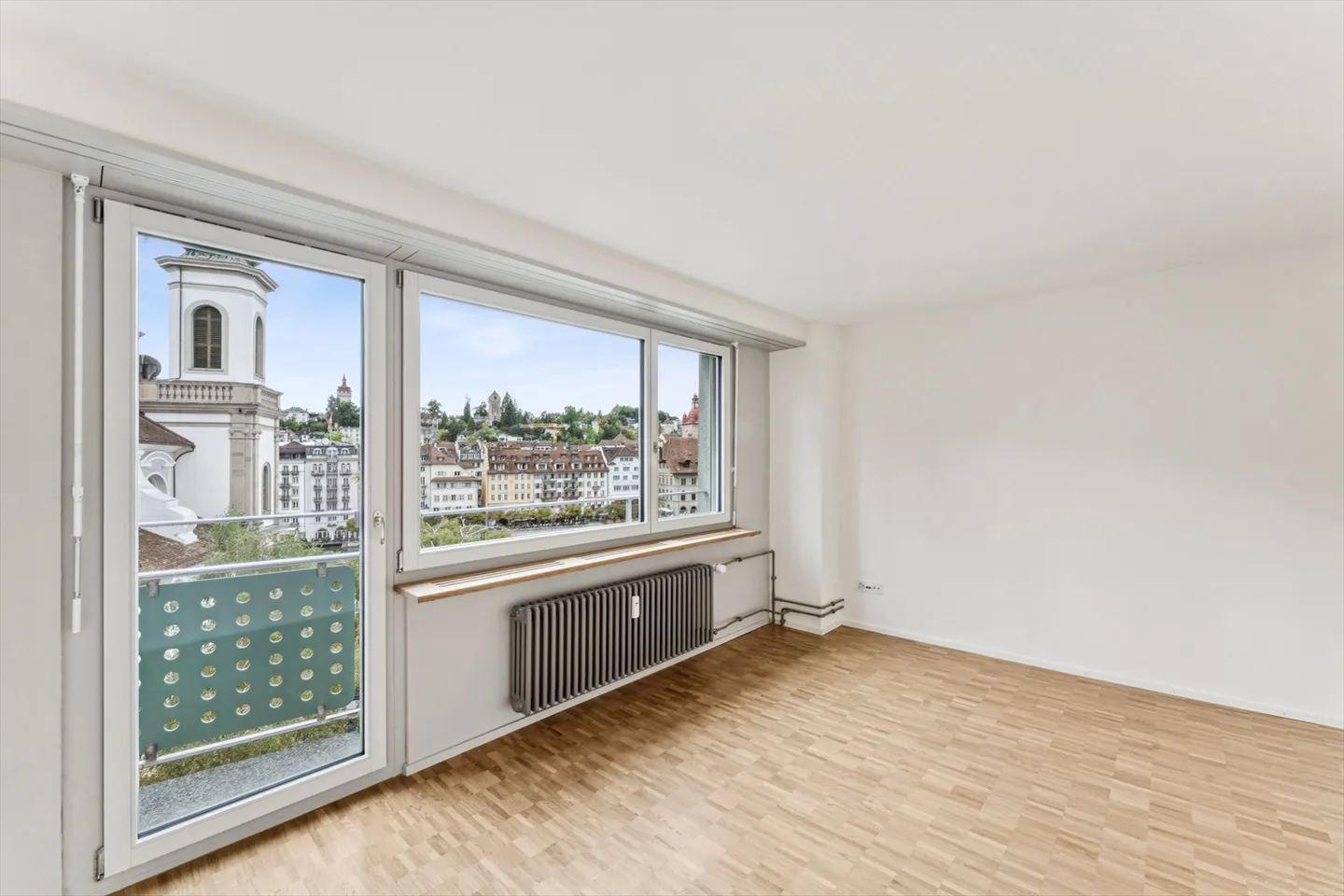 Apartment for rent - Photo 1 of 11