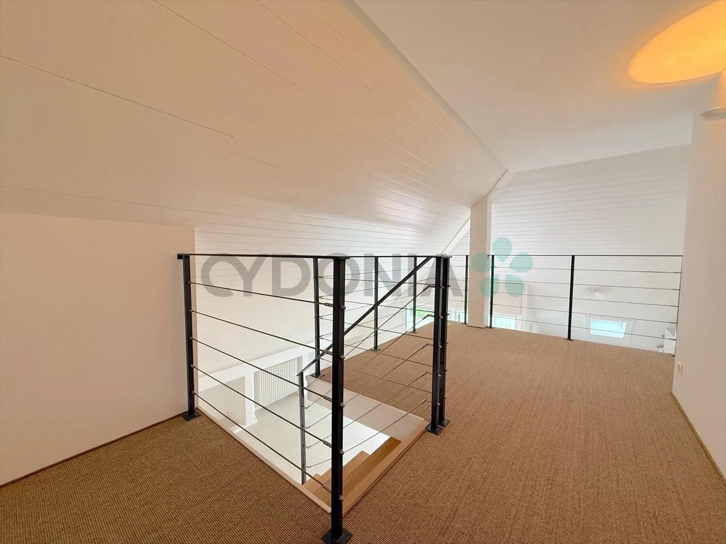 Penthouse charmant avec vue dégagée - Photo 7 sur 10