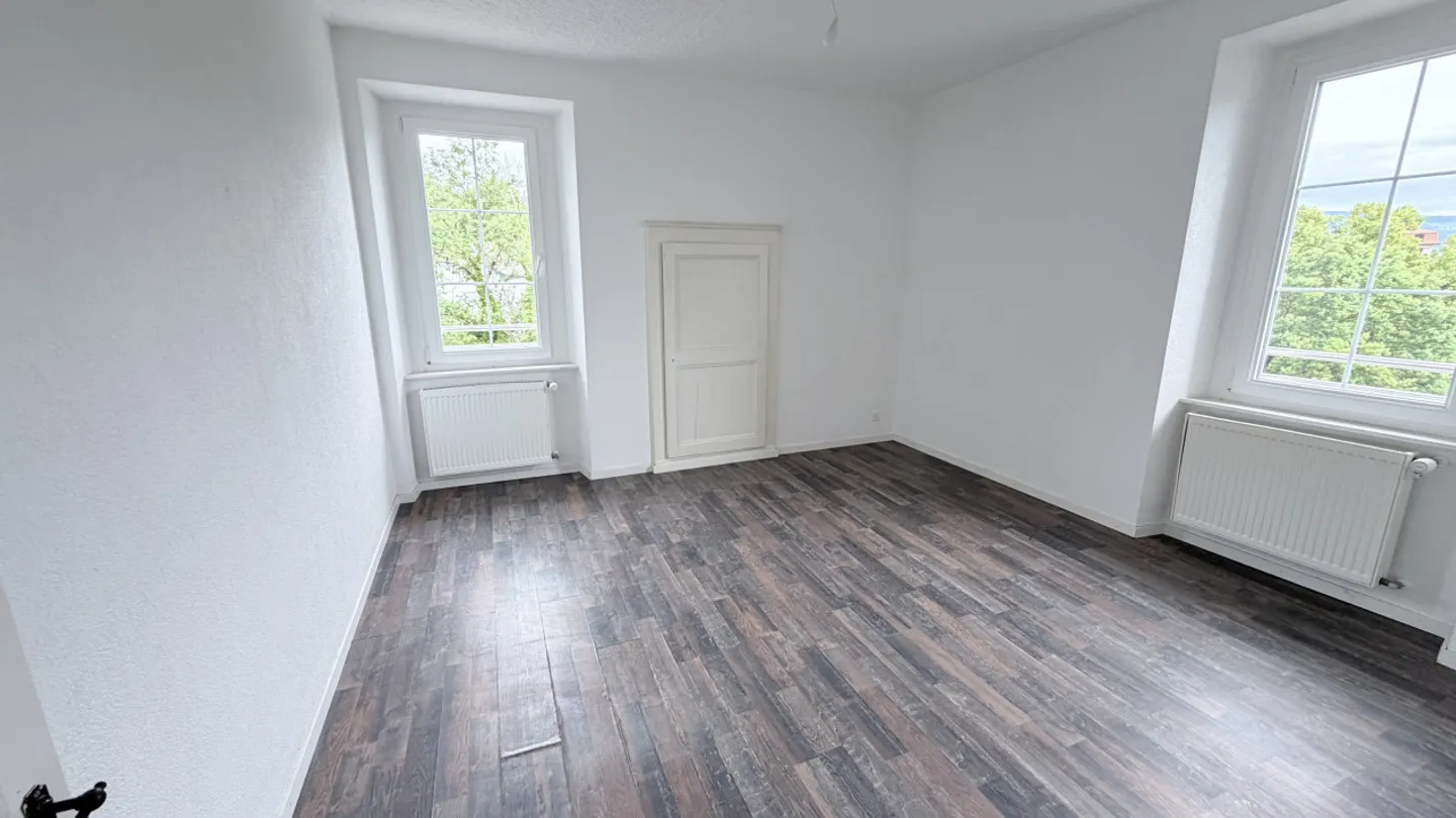 Charmant appartement 2.5 pièces - Photo 3 sur 8