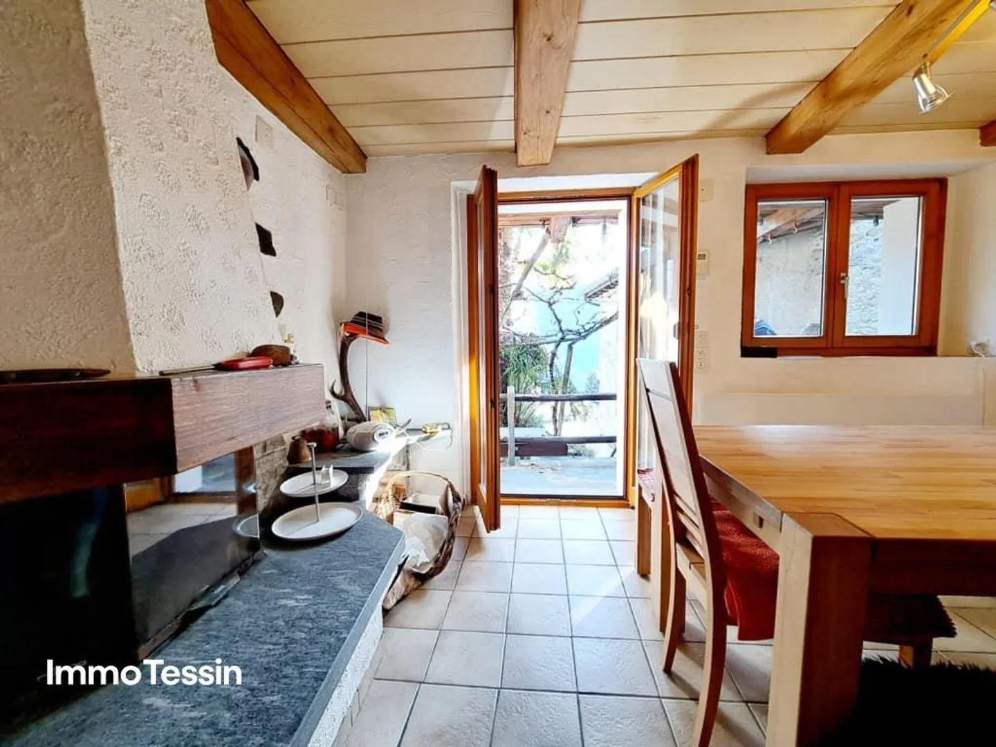 VERZASCATAL: 3 charming Rusticos in Mergoscia with beautiful views - Photo 9 of 13