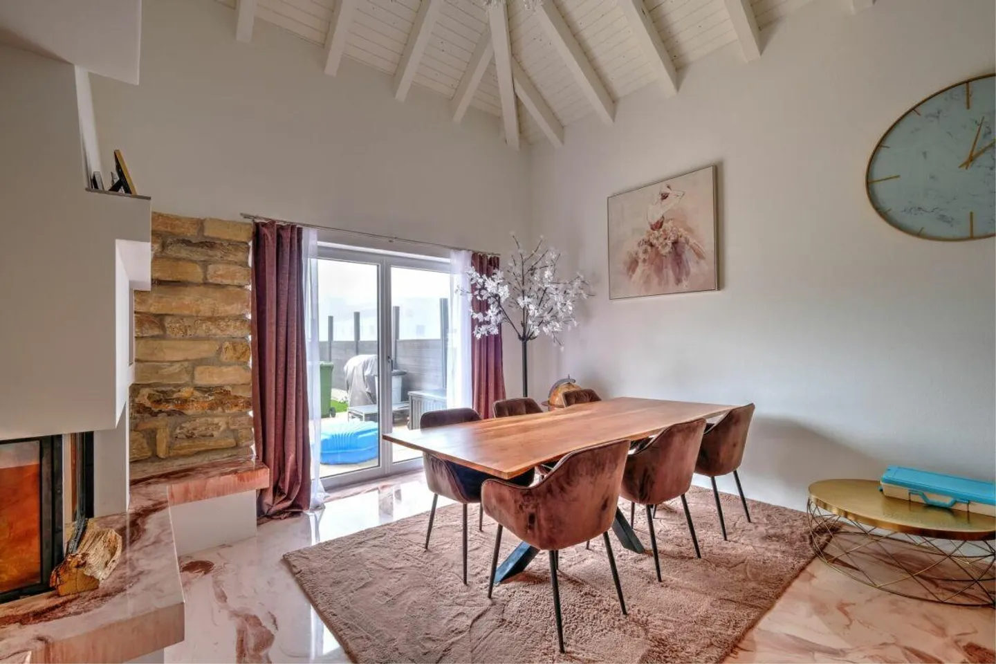 Bellissima casa unifamiliare di 8,5 stanze in una strada privata con giardino - Foto 11 di 23