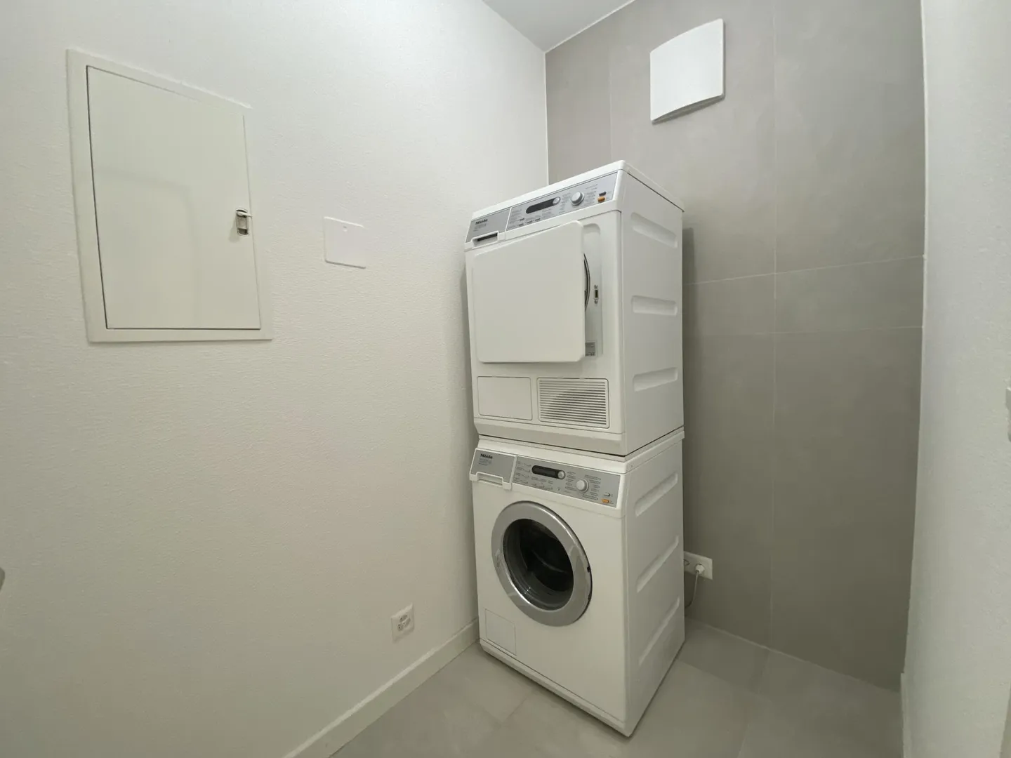 EXKLUSIVITÄT - 5-Zimmer-Wohnung mit 154 m² in Pregny-Chambésy - Foto 17 von 19