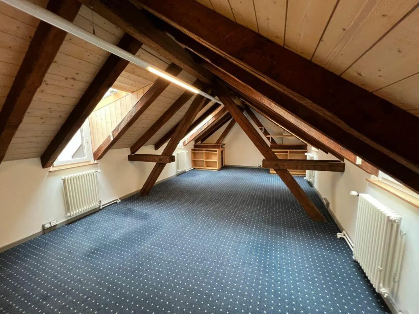 Bureau/Pratique/Atelier polyvalent au cœur de la vieille ville de Schaffhouse - Photo 4 sur 7