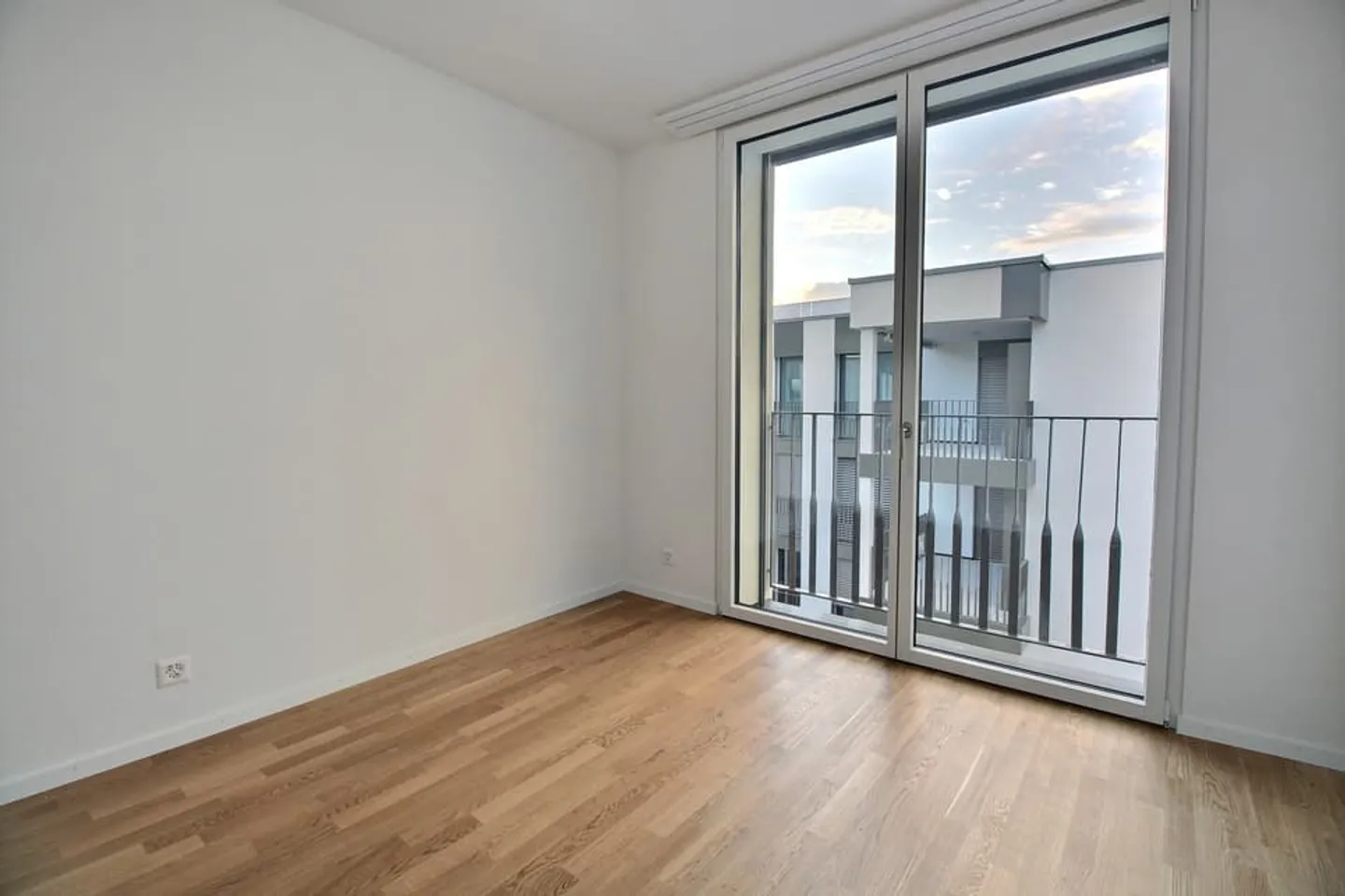 5,5 Zimmer Neubau im 2. Stock! - Foto 5 von 11