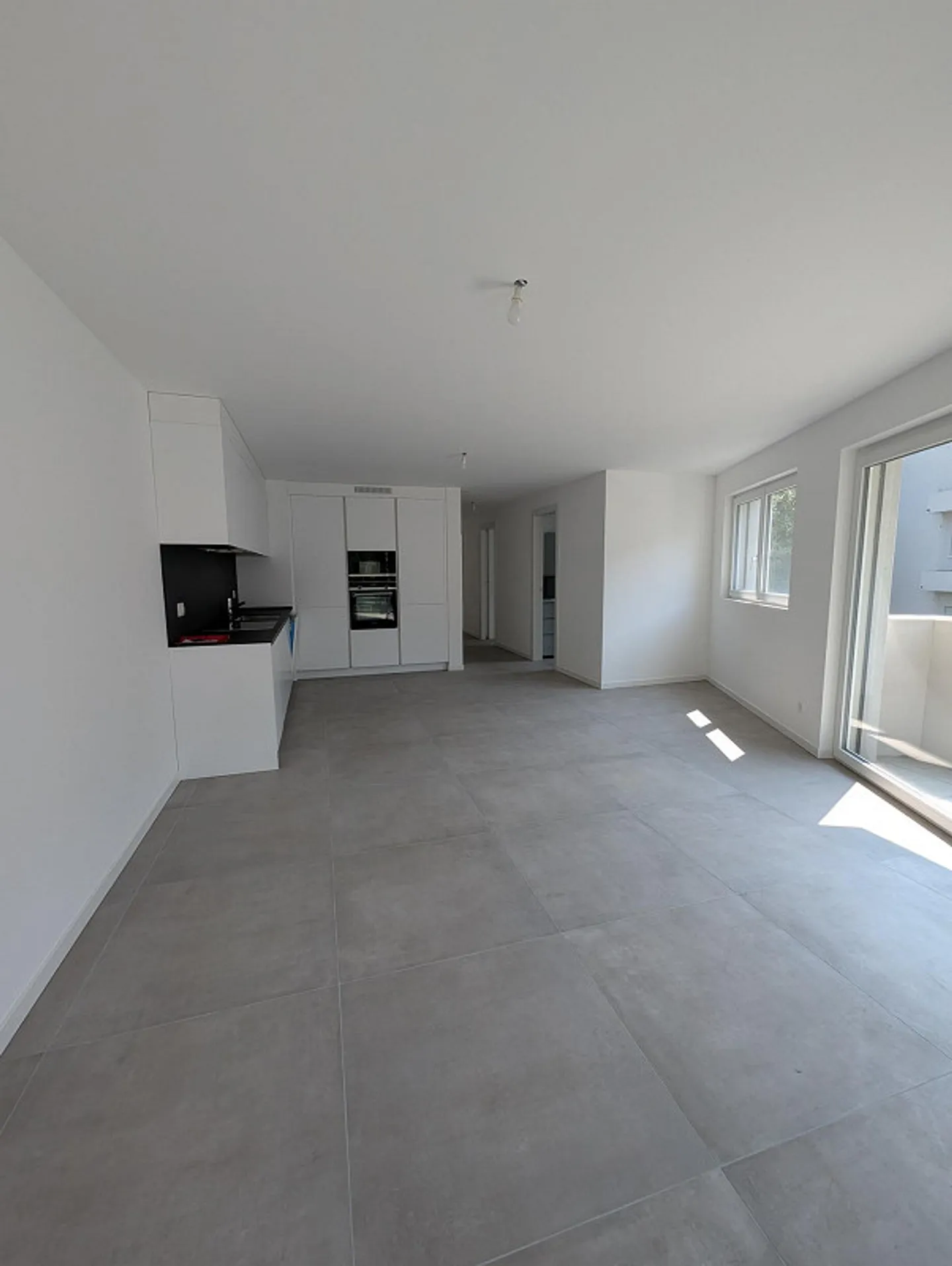 Appartamento Moderno Elegante - Foto 5 di 13