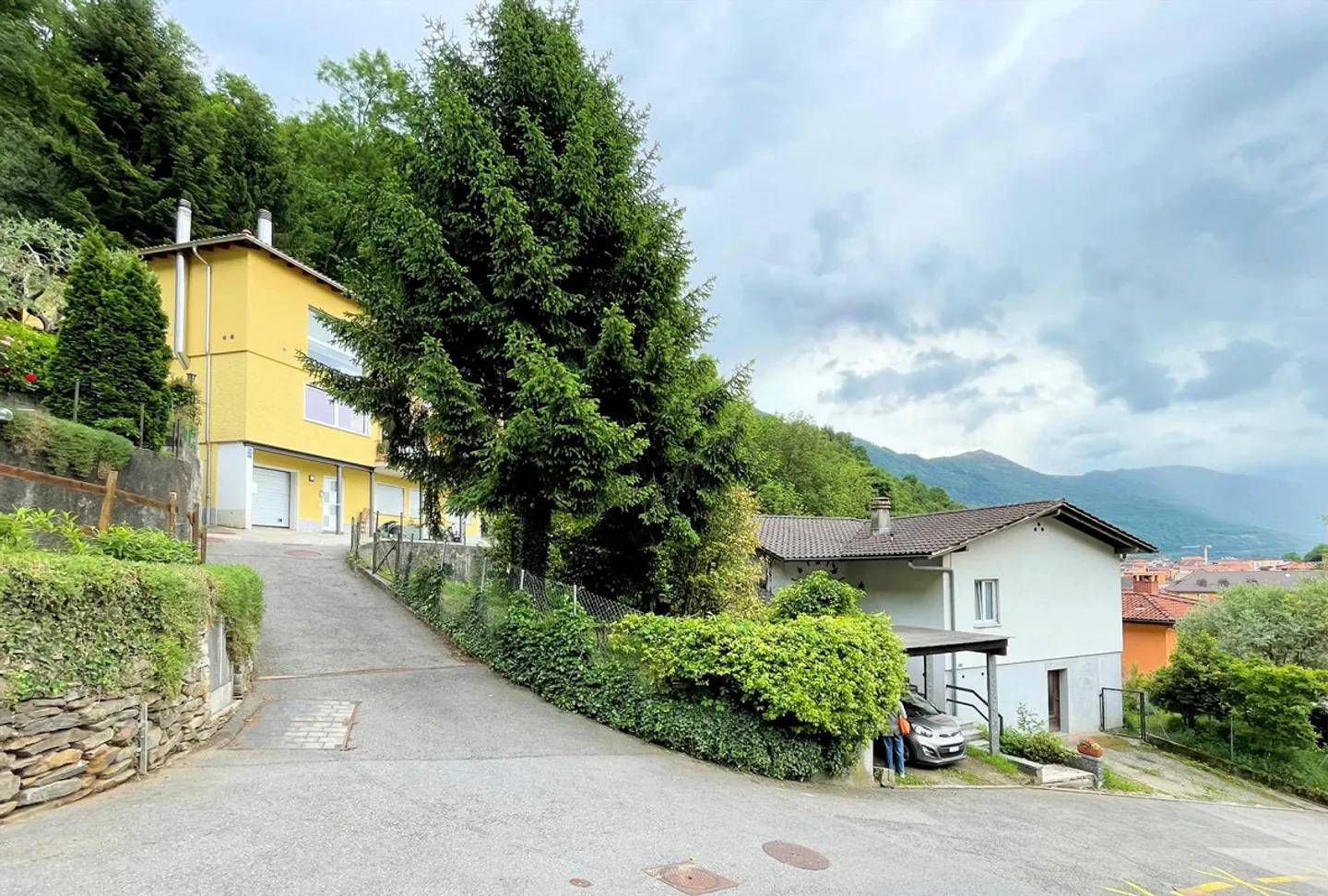 Terreno edificabile in zona tranquilla - Foto 5 di 12