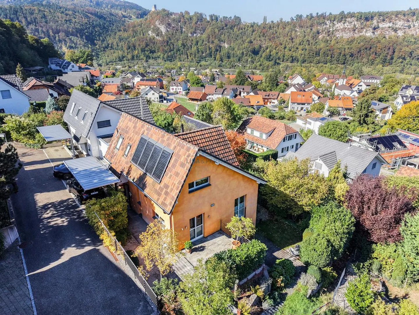 Freistehendes Haus mit Aussicht - Foto 1 von 16