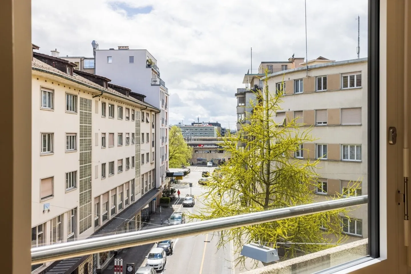 Appartement élégant de 4,5 pièces près de la gare - Photo 1 sur 10