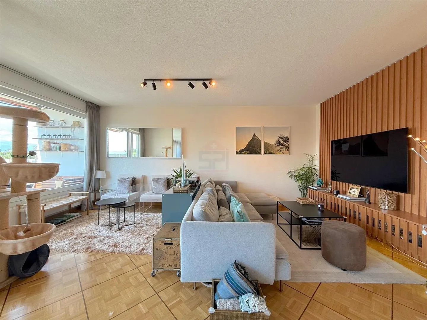 Sublime 5.5-room very bright apartment - Photo 1 of 13
