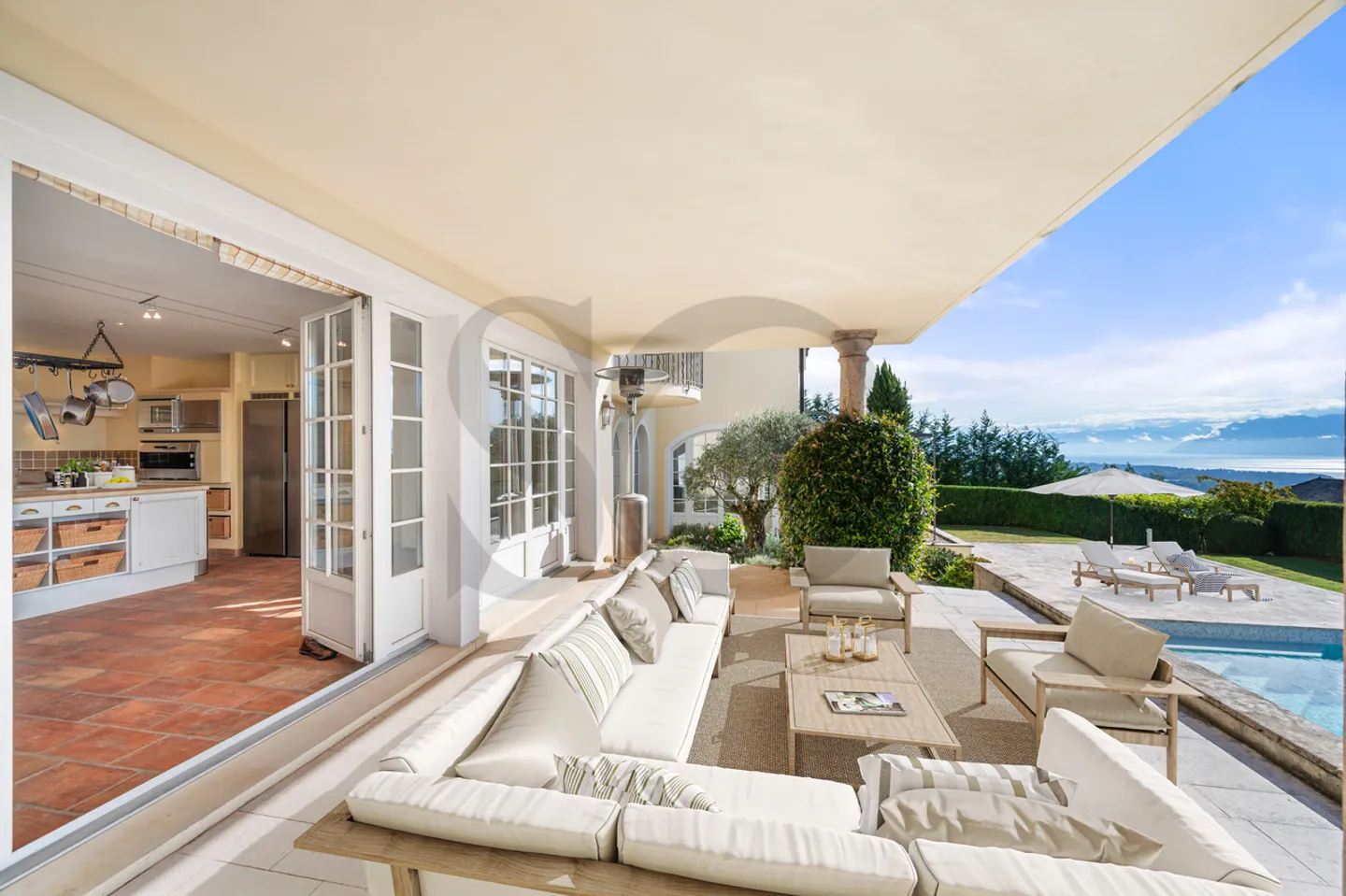 7.5-room house - Photo 2 of 6