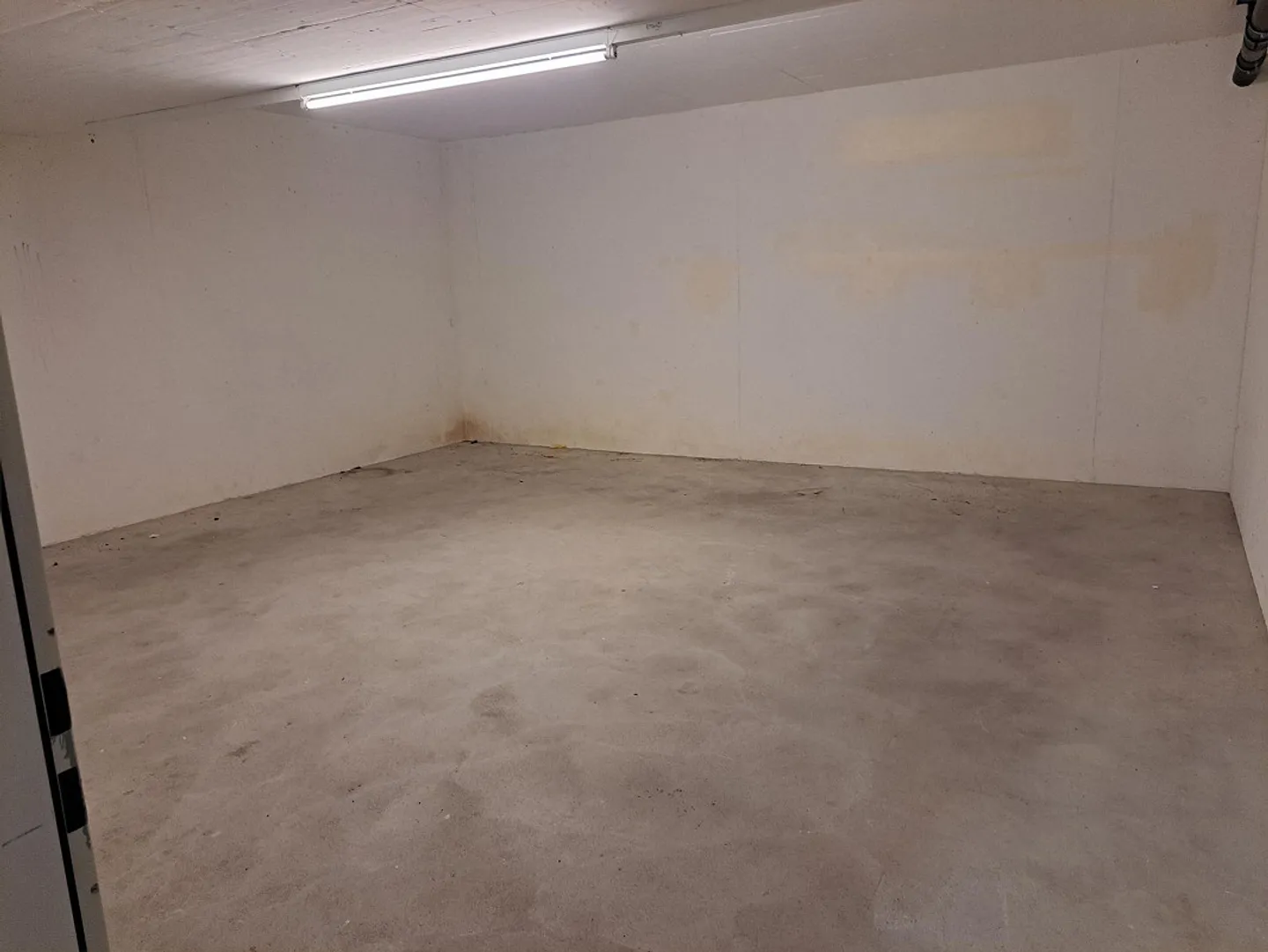 Geräumiger Lagerraum - Foto 2 von 5