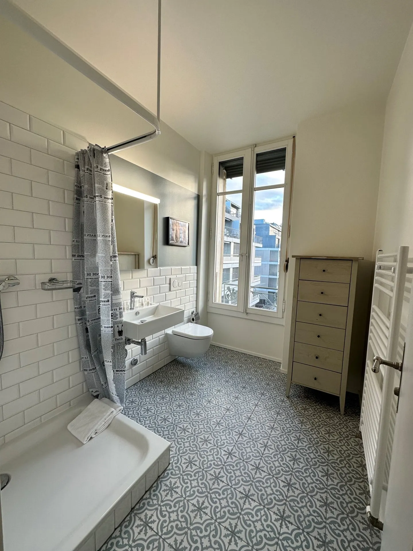 Charmante Wohnung mit Seeblick - Foto 3 von 9