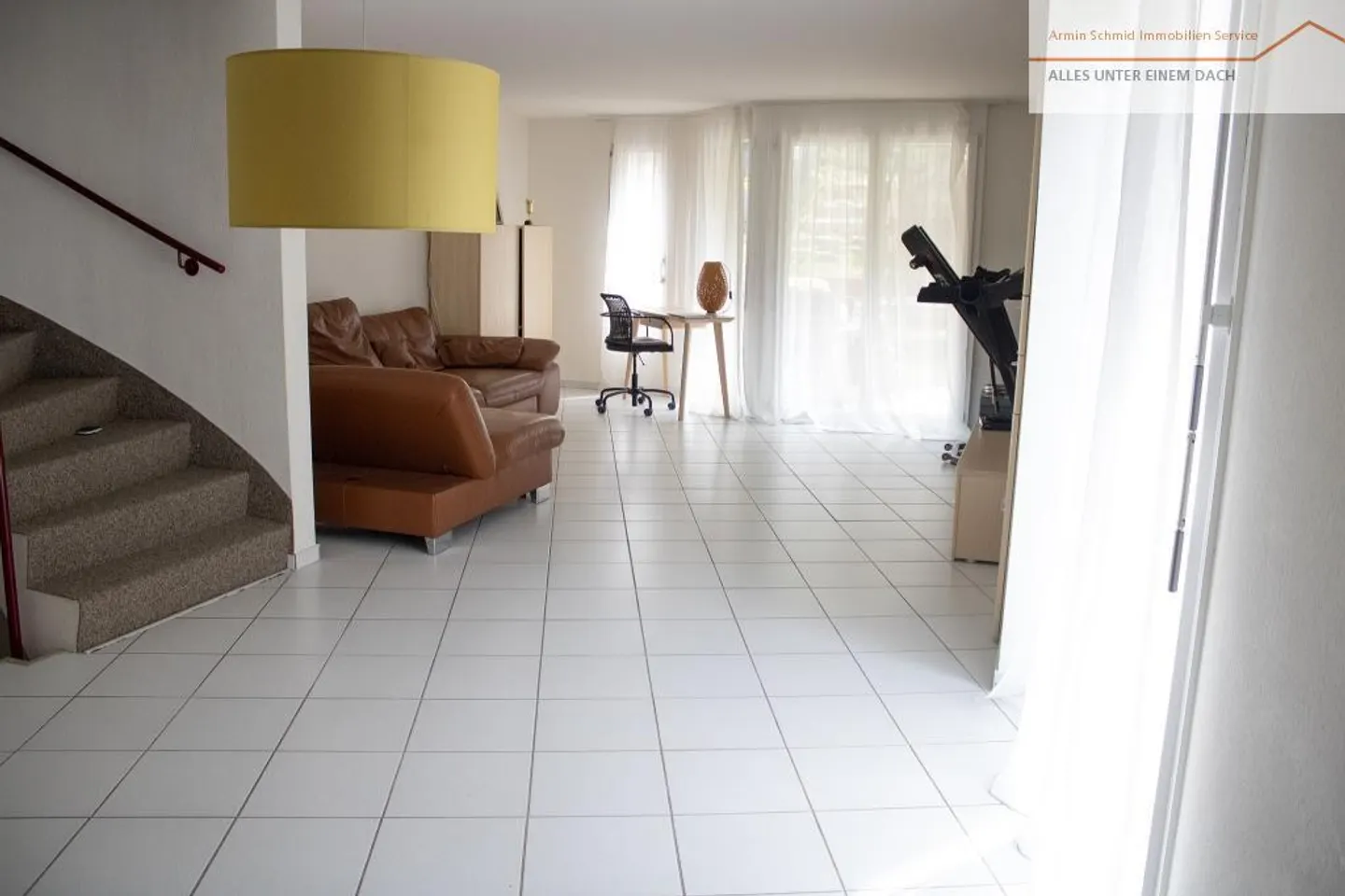 Grande maison individuelle 5 1/2 coins avec jardin - Photo 4 sur 20