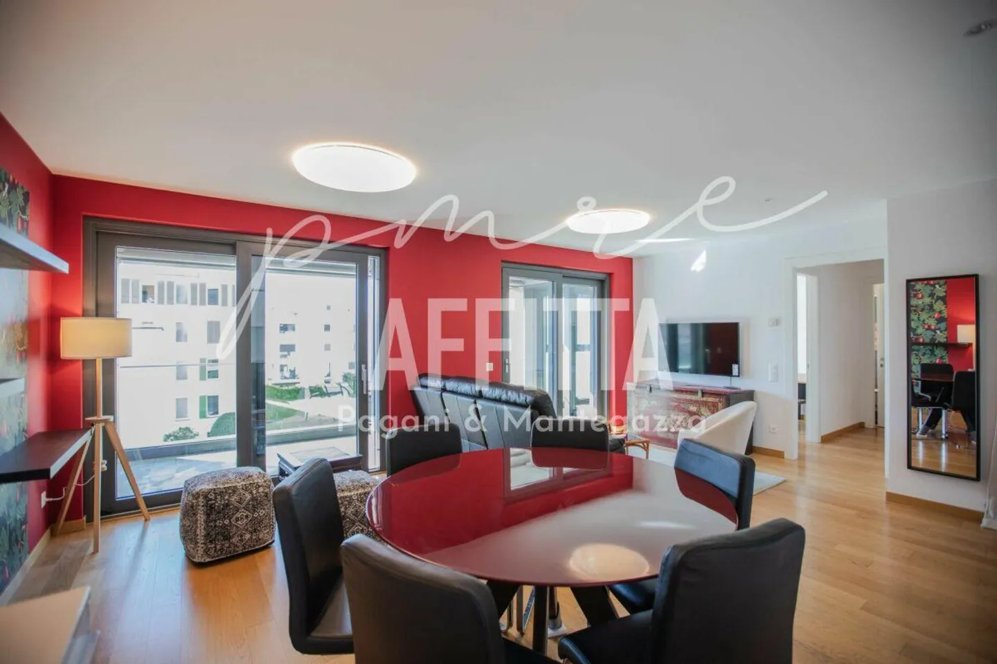 MASSAGNO | VIEW ON THE LAKE | FURNISHED 3.5 ROOMS - Photo 3 of 11