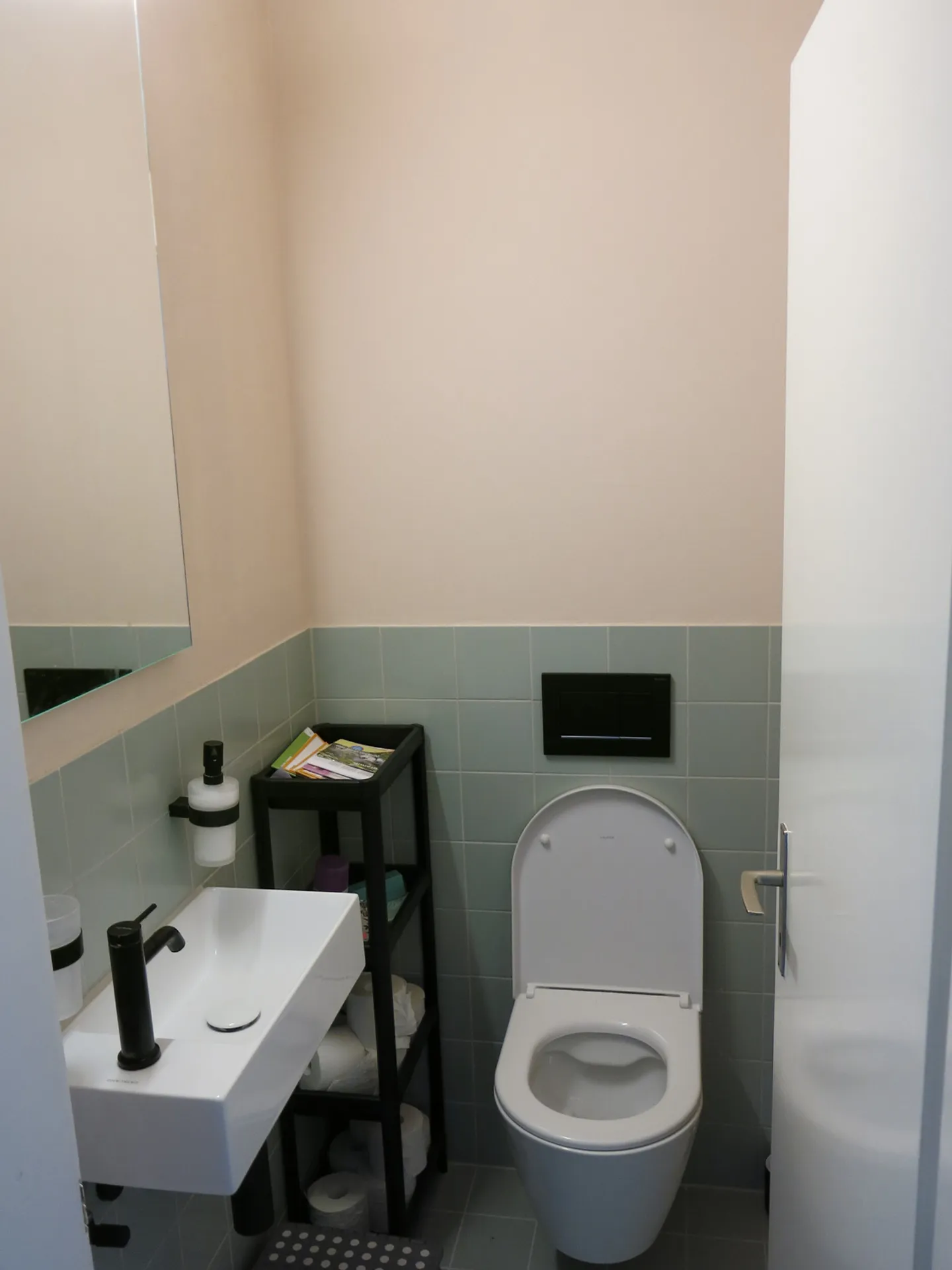 APPARTEMENT 2½ PIÈCES À BERNE - KIRCHENFELD, MEUBLÉ, TEMPORAIRE - Photo 6 sur 7