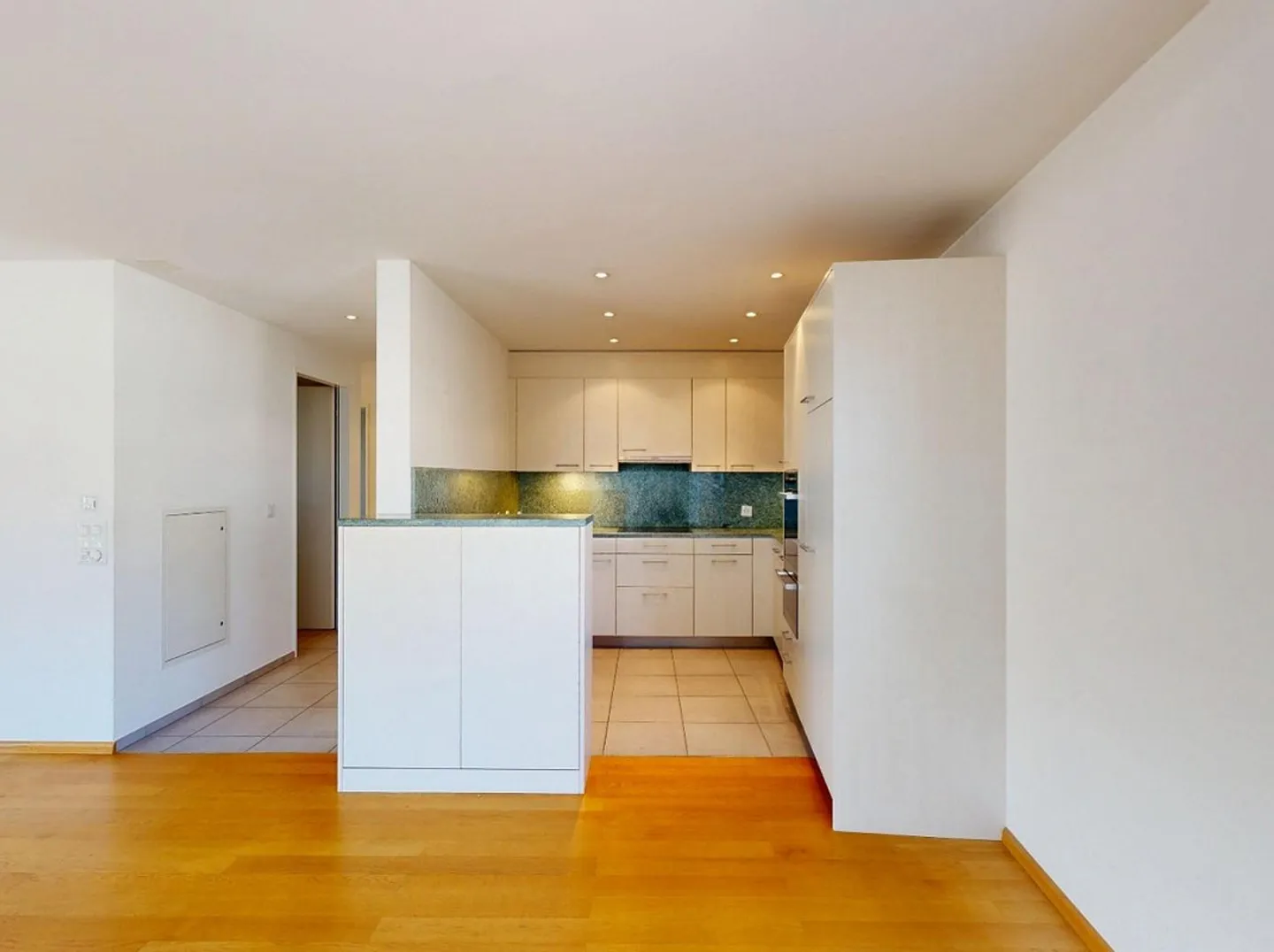 Condominium de 4,5 pièces dans un emplacement central - Photo 5 sur 16