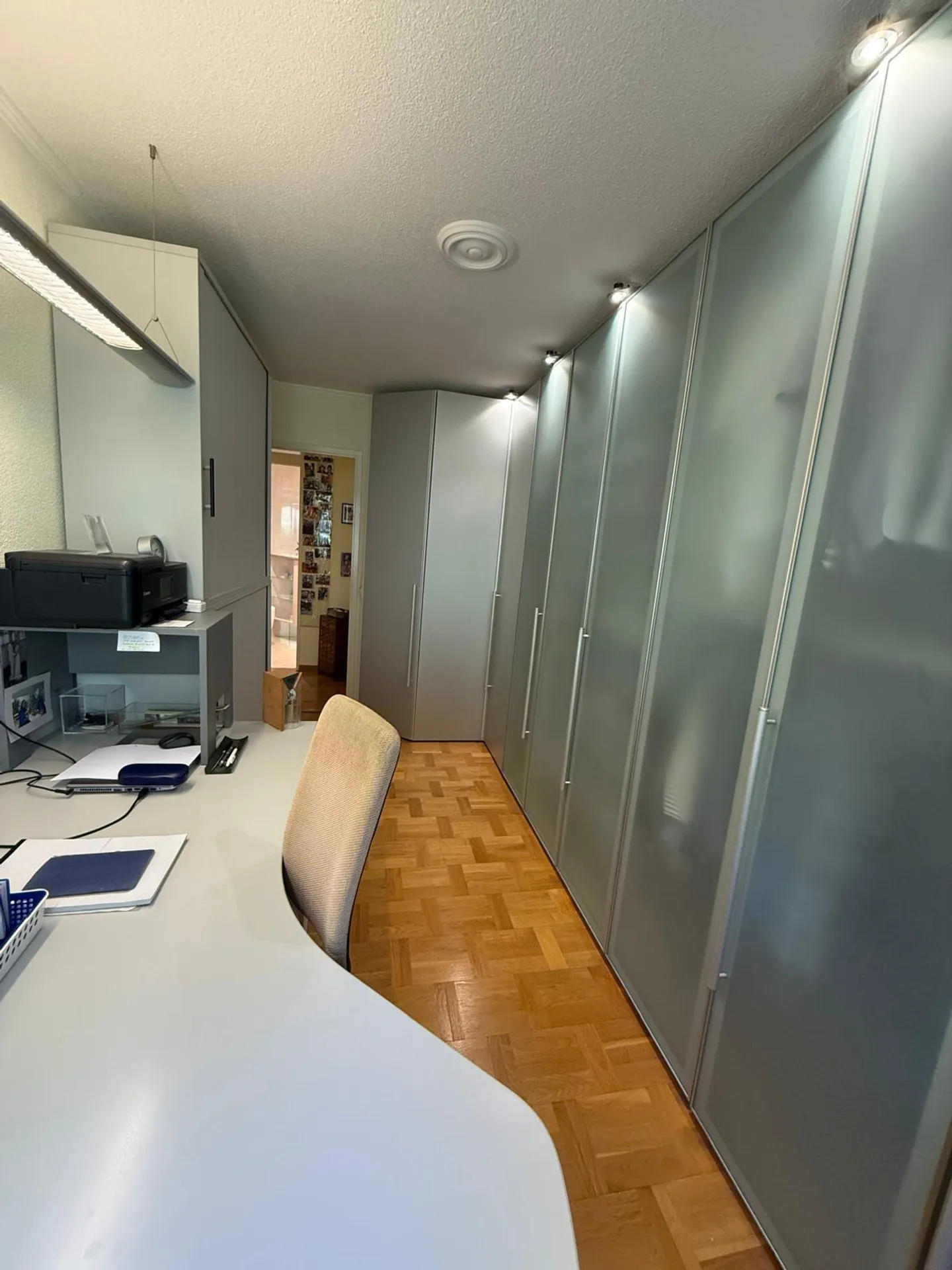 Spacious and bright 4.5-room apartment with mountain view in Thun - Photo 18 of 20