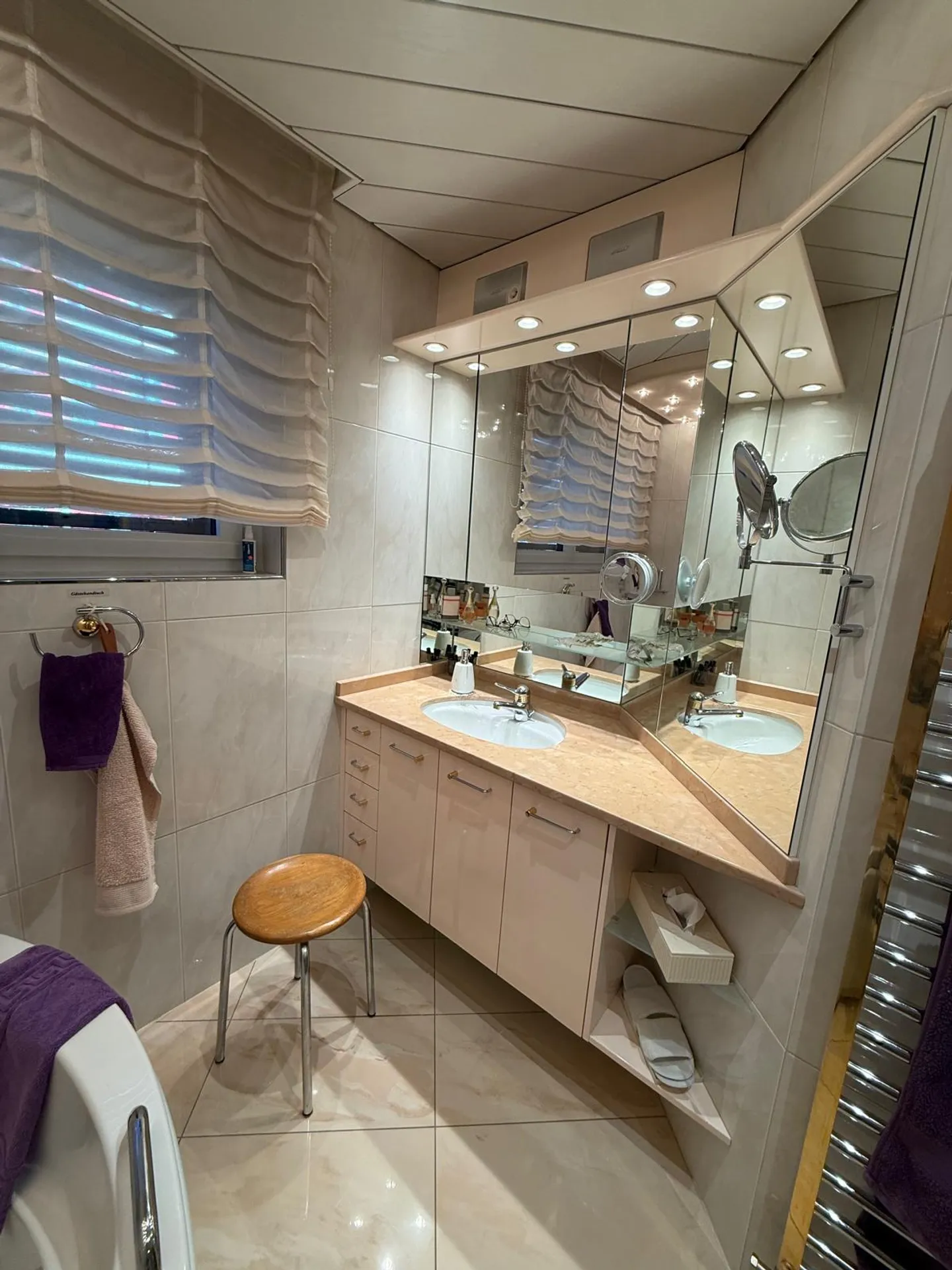 Spacious and bright 4.5-room apartment with mountain view in Thun - Photo 13 of 20