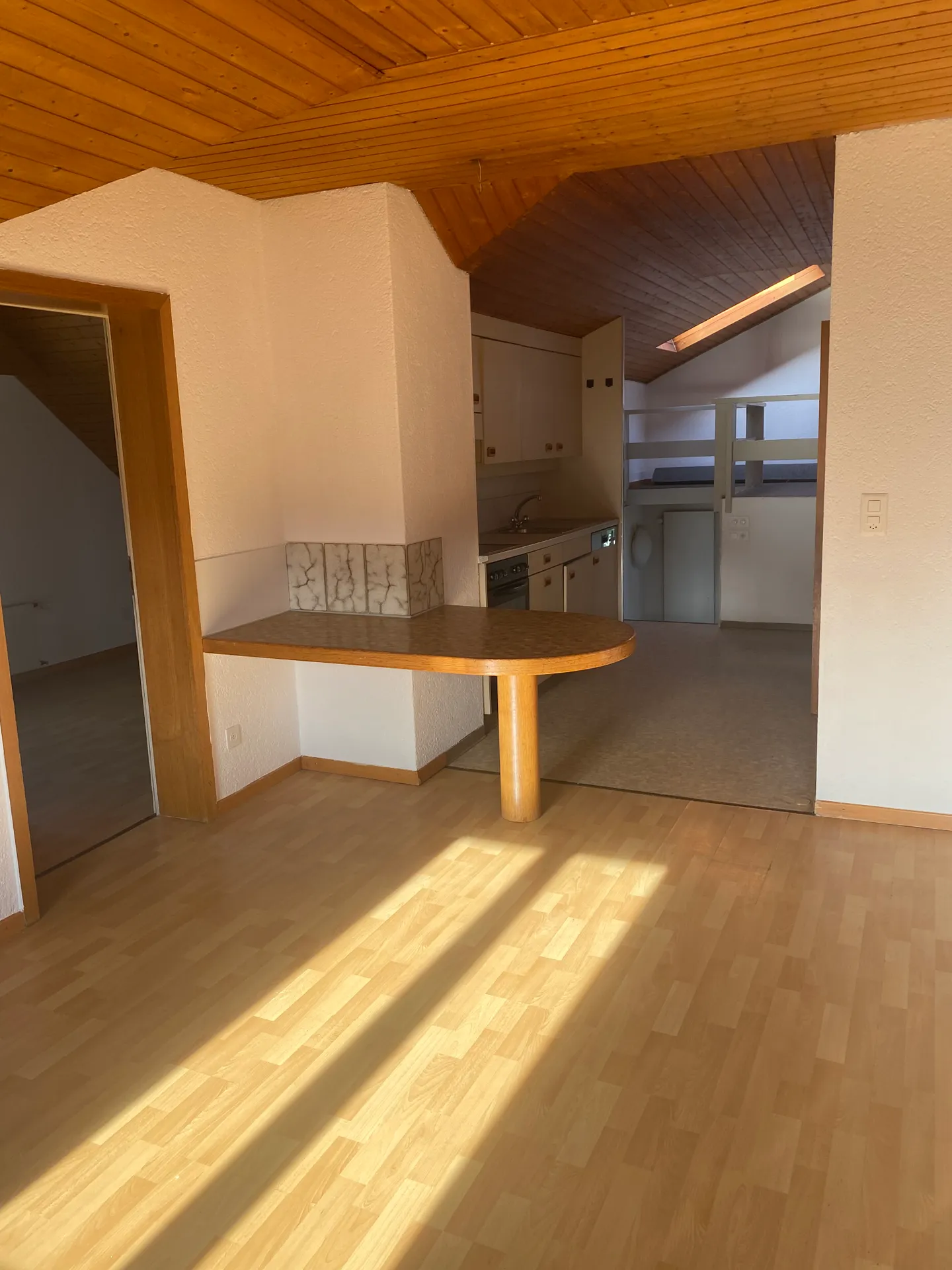 Appartamento in affitto - Foto 4 di 6