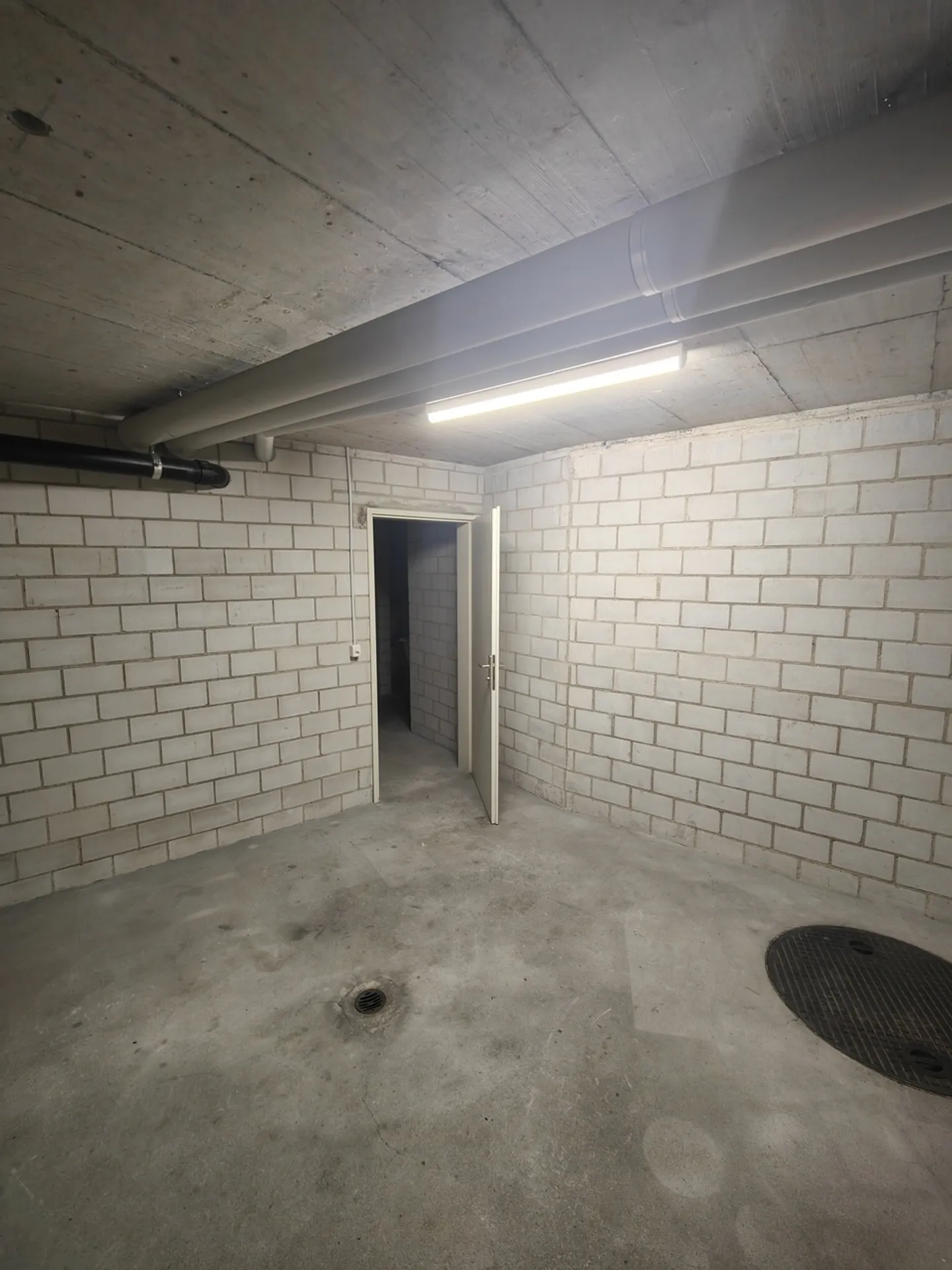 14m2 Magazzino Muri - Klosterfeldstrasse 32 - Foto 1 di 13