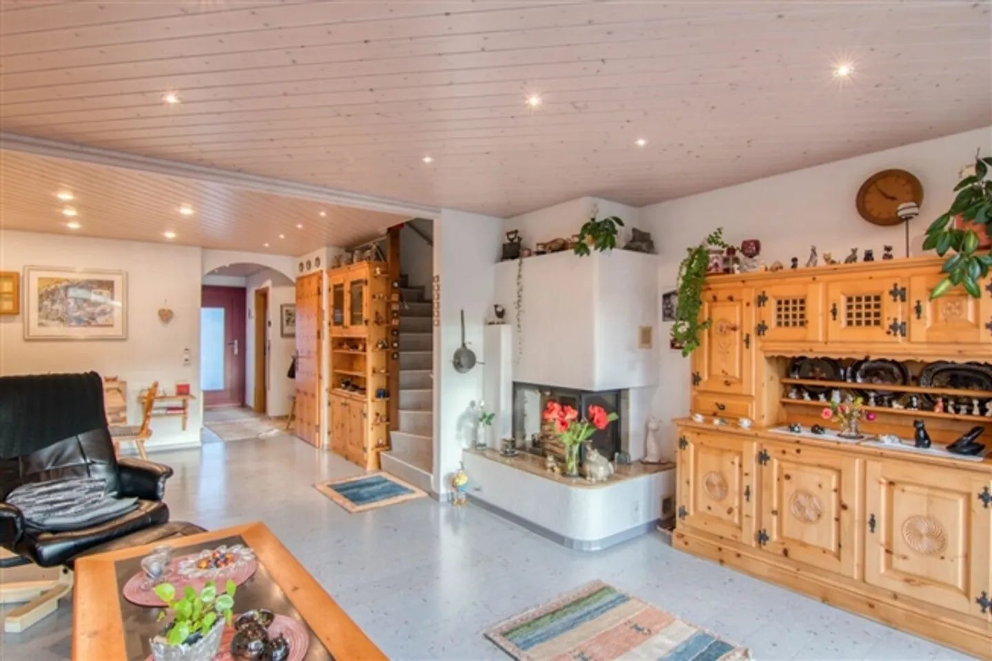 «Familienfreundliches 6-Zimmer-Reihenmittelhaus mit viel Platz zum Leben und Freizeit direkt vor der Tür» - Foto 7 von 20