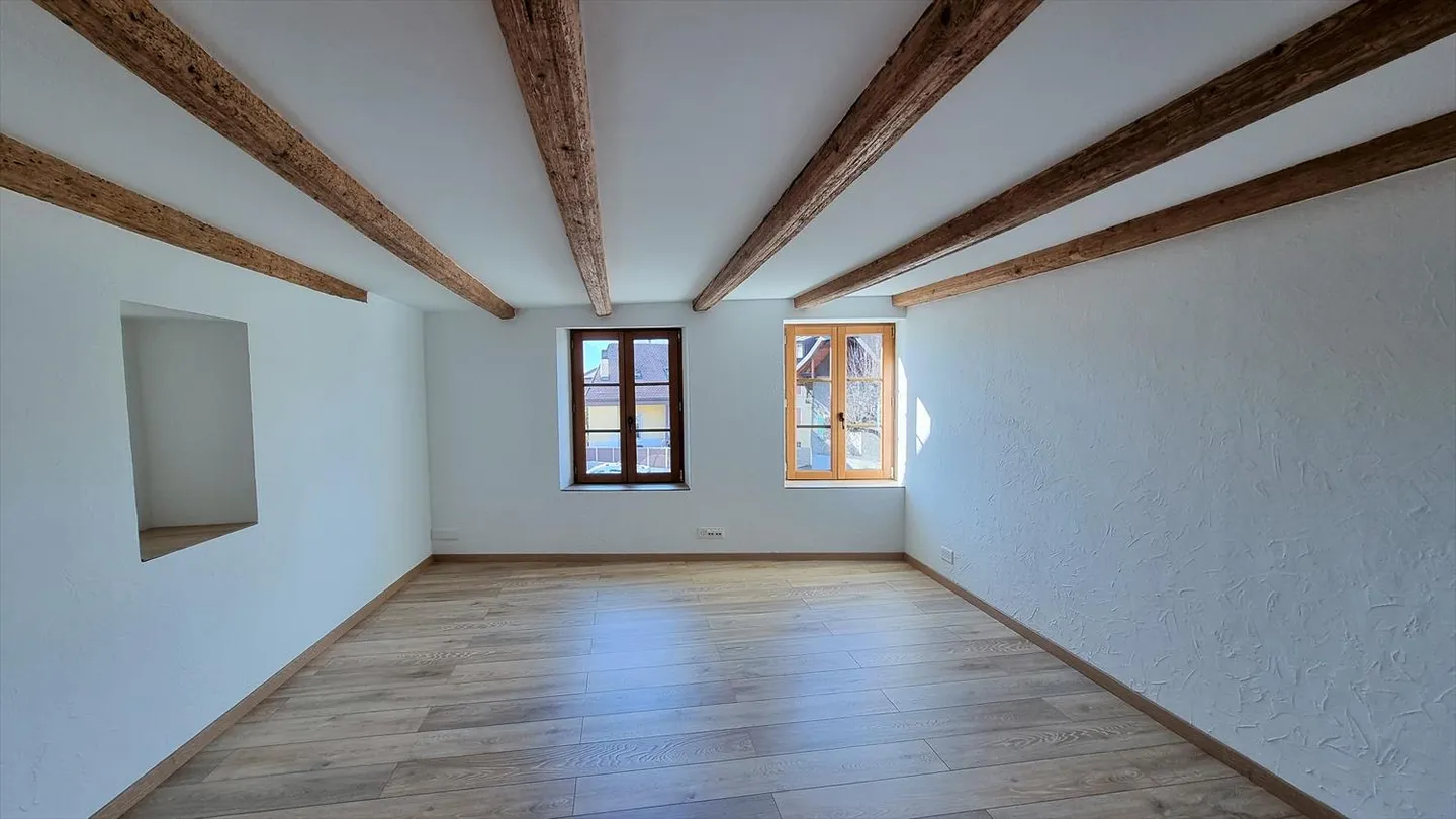 Farm 6.5 rooms - Photo 4 of 15