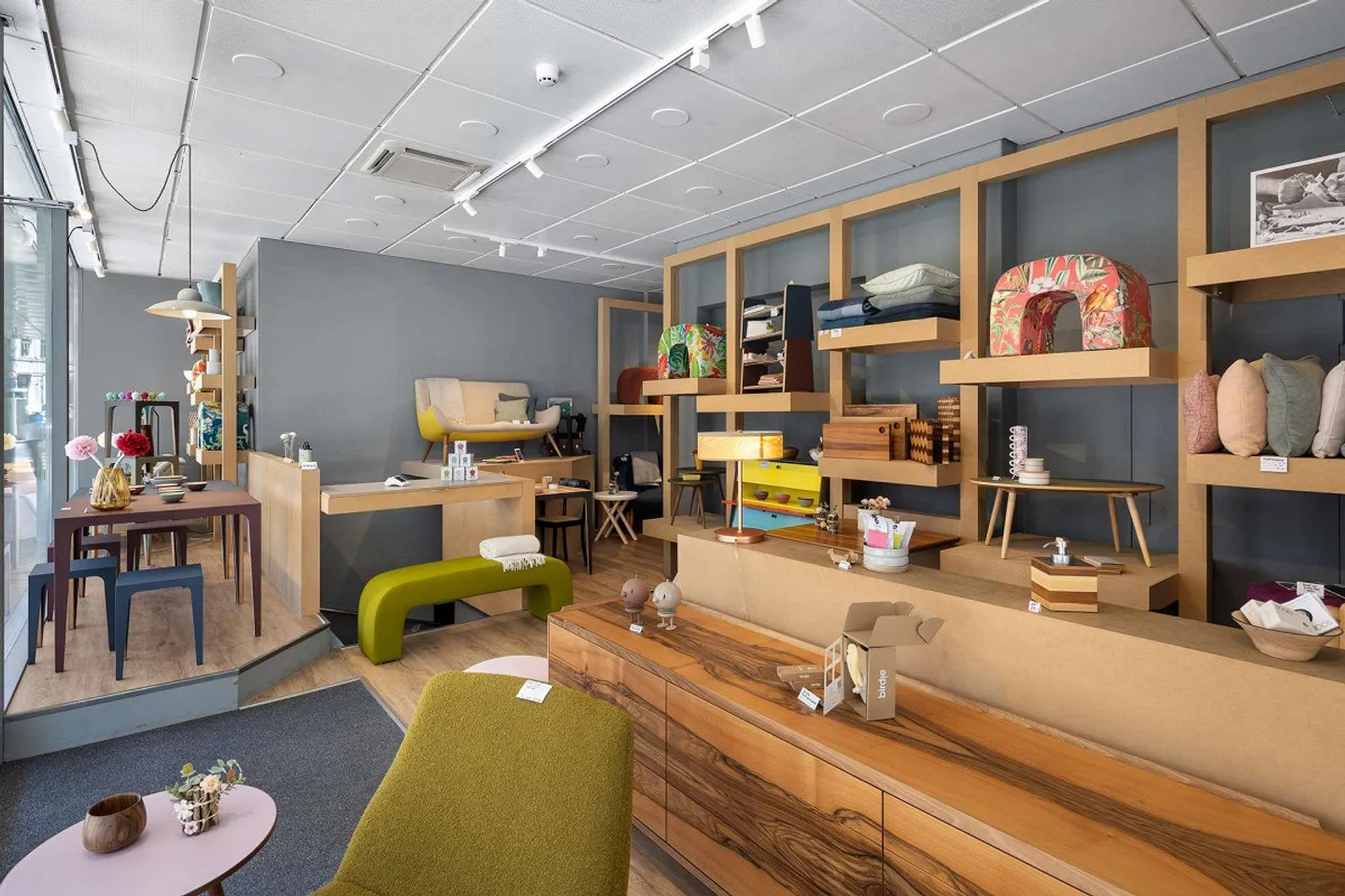 Espace de rez-de-chaussée représentatif dans un emplacement de choix – Talacker 50, Zurich - Photo 3 sur 13