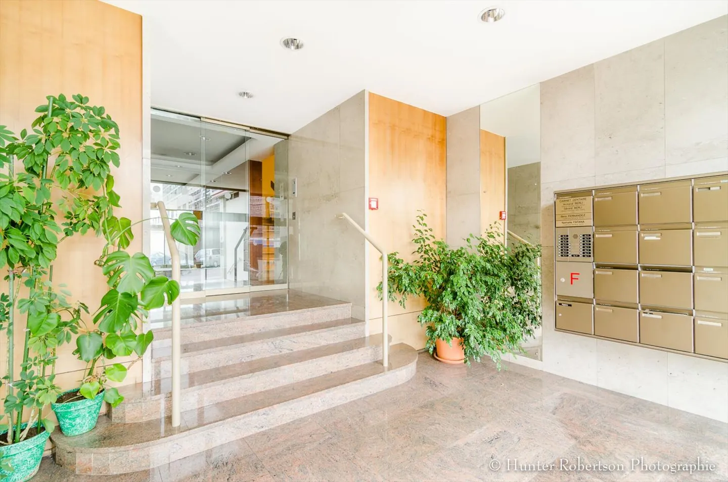 Zu erfassen: Studio in Plainpalais - Foto 1 von 12