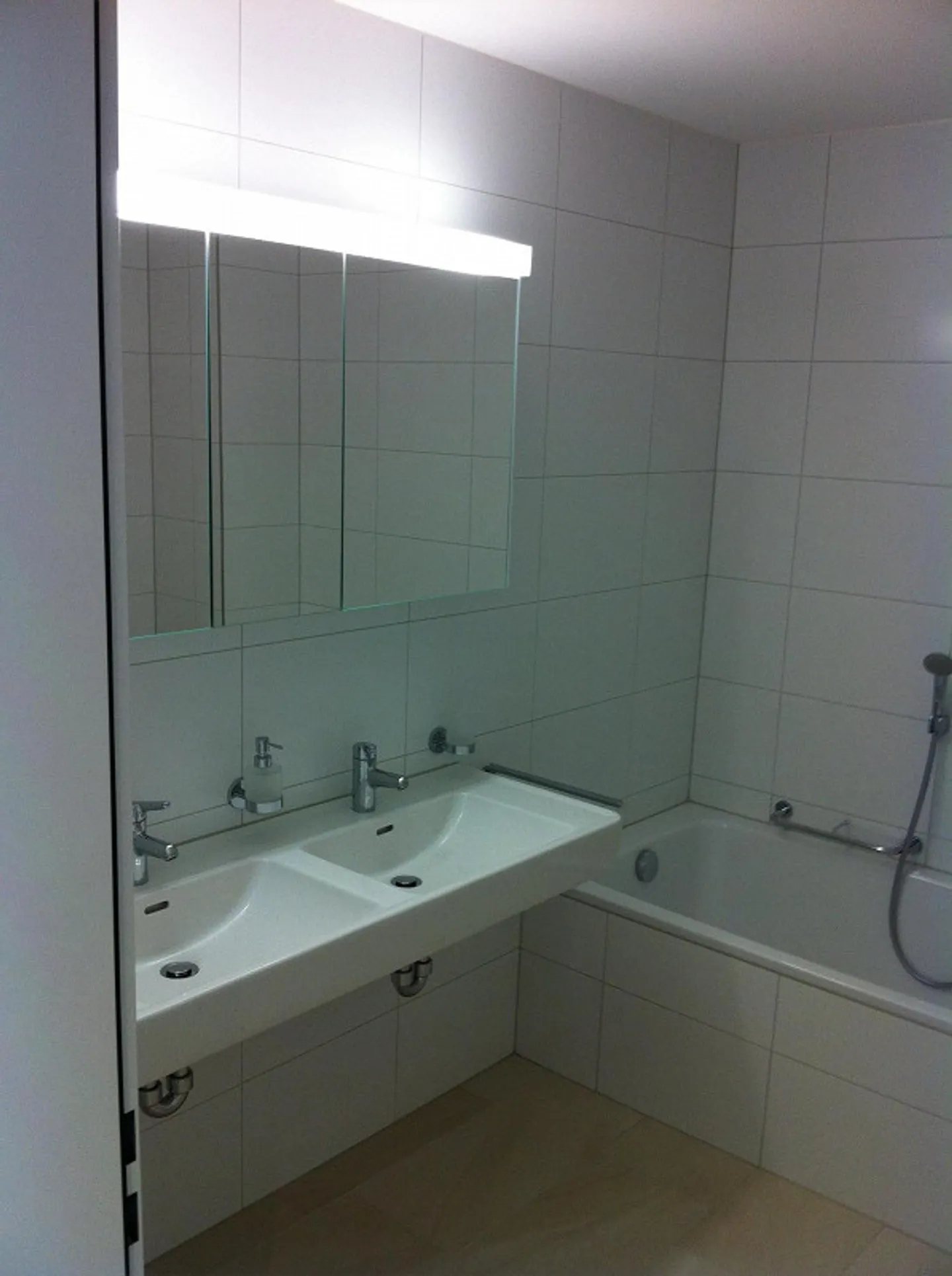 Appartement 3,5 pièces, 96 m2 au 1er étage au centre de Schötz - Photo 3 sur 10