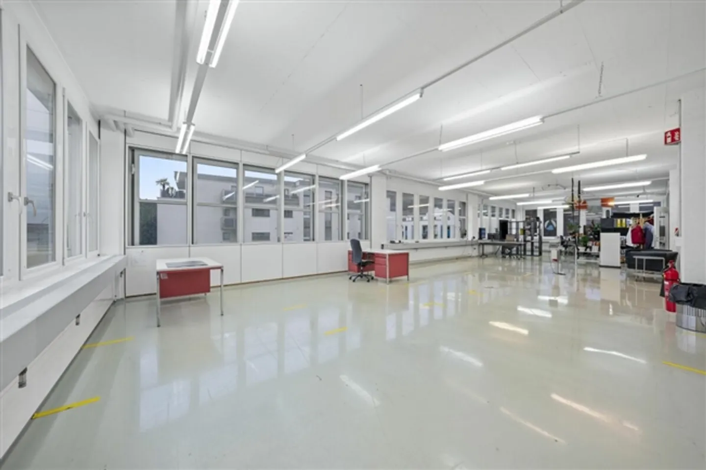 Ideale per ufficio, studio, laboratorio - spazi commerciali di 338 m² - Foto 5 di 11