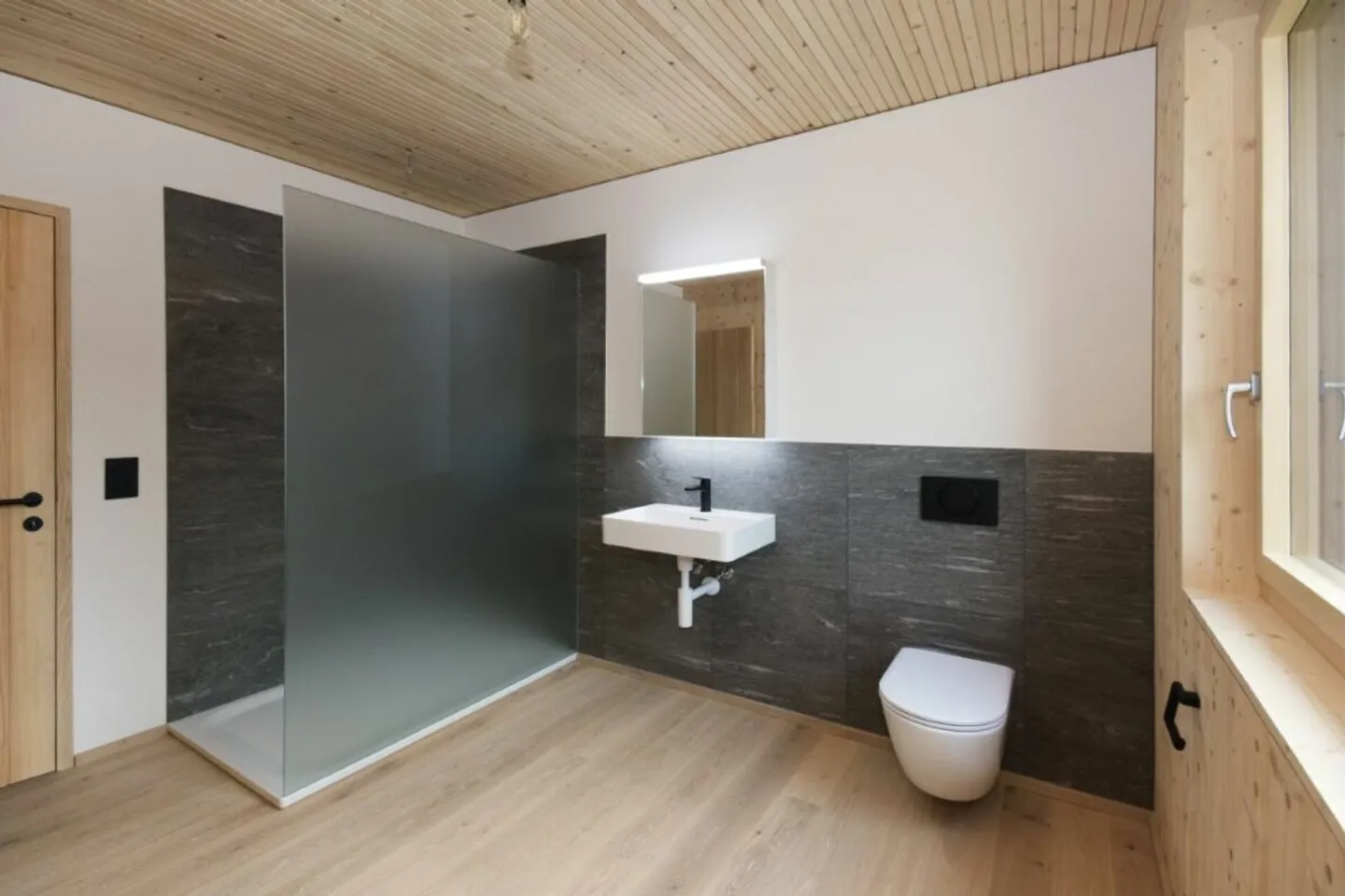 Moderne Holzwohnungen in Bänikon - Foto 7 von 10
