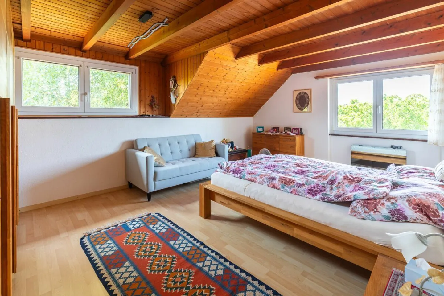 A Dream View - Spacious Family Villa Facing Lake Neuchâtel - Photo 10 of 24