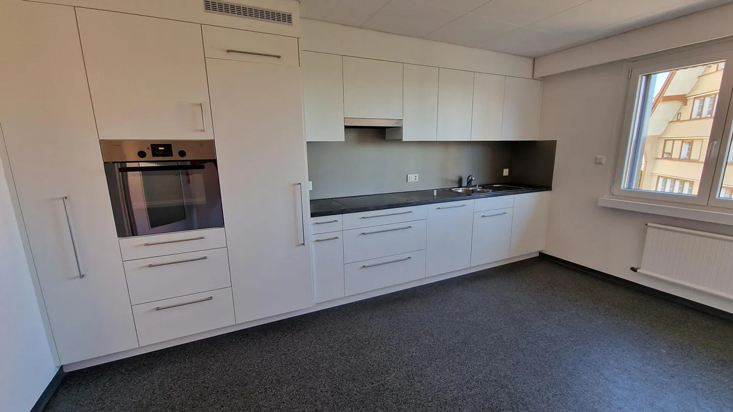 Appartamento 4.5 stanze (inclusi i costi di riscaldamento) - Foto 7 di 16