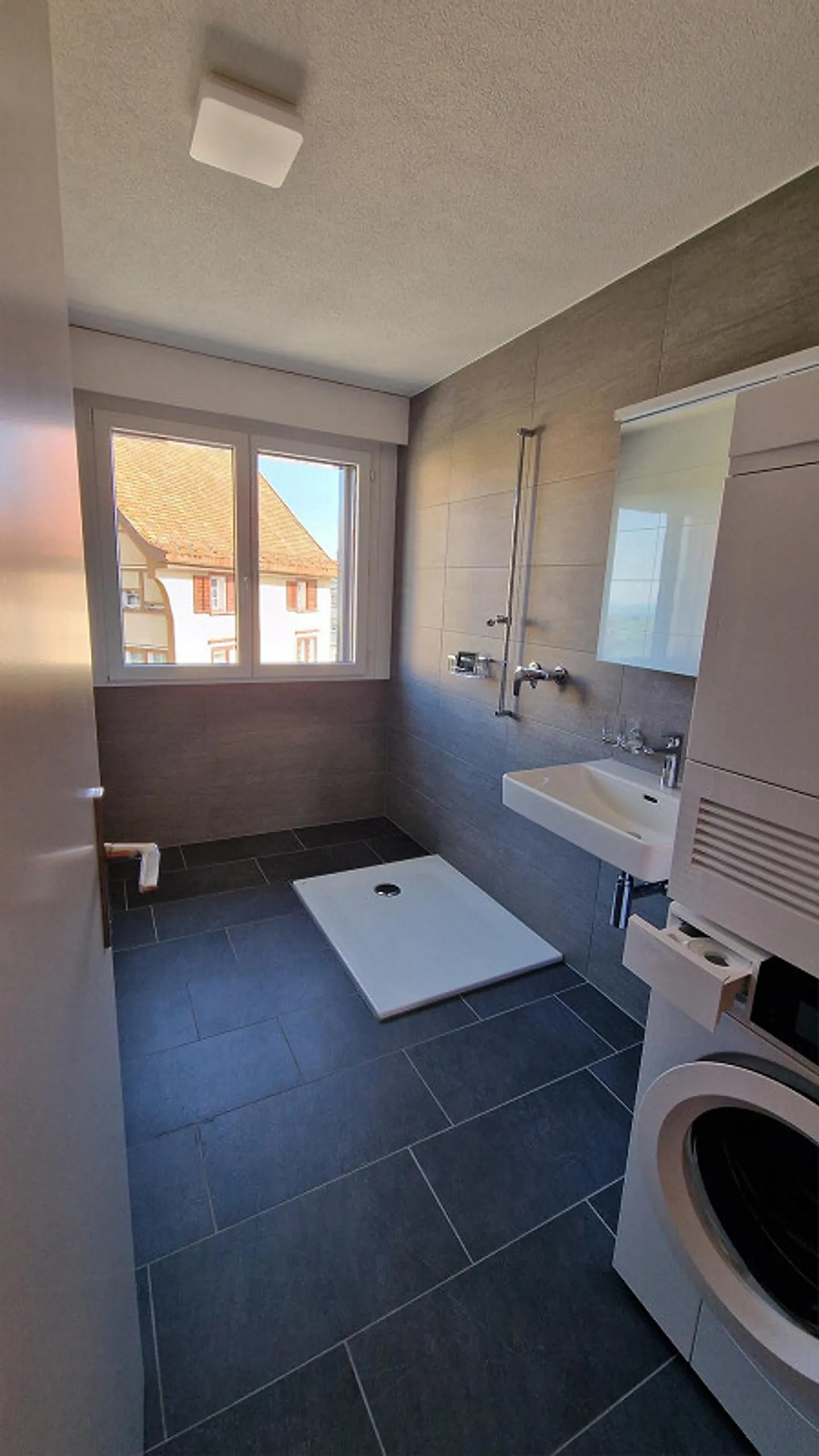 Appartamento 4.5 stanze (inclusi i costi di riscaldamento) - Foto 12 di 16