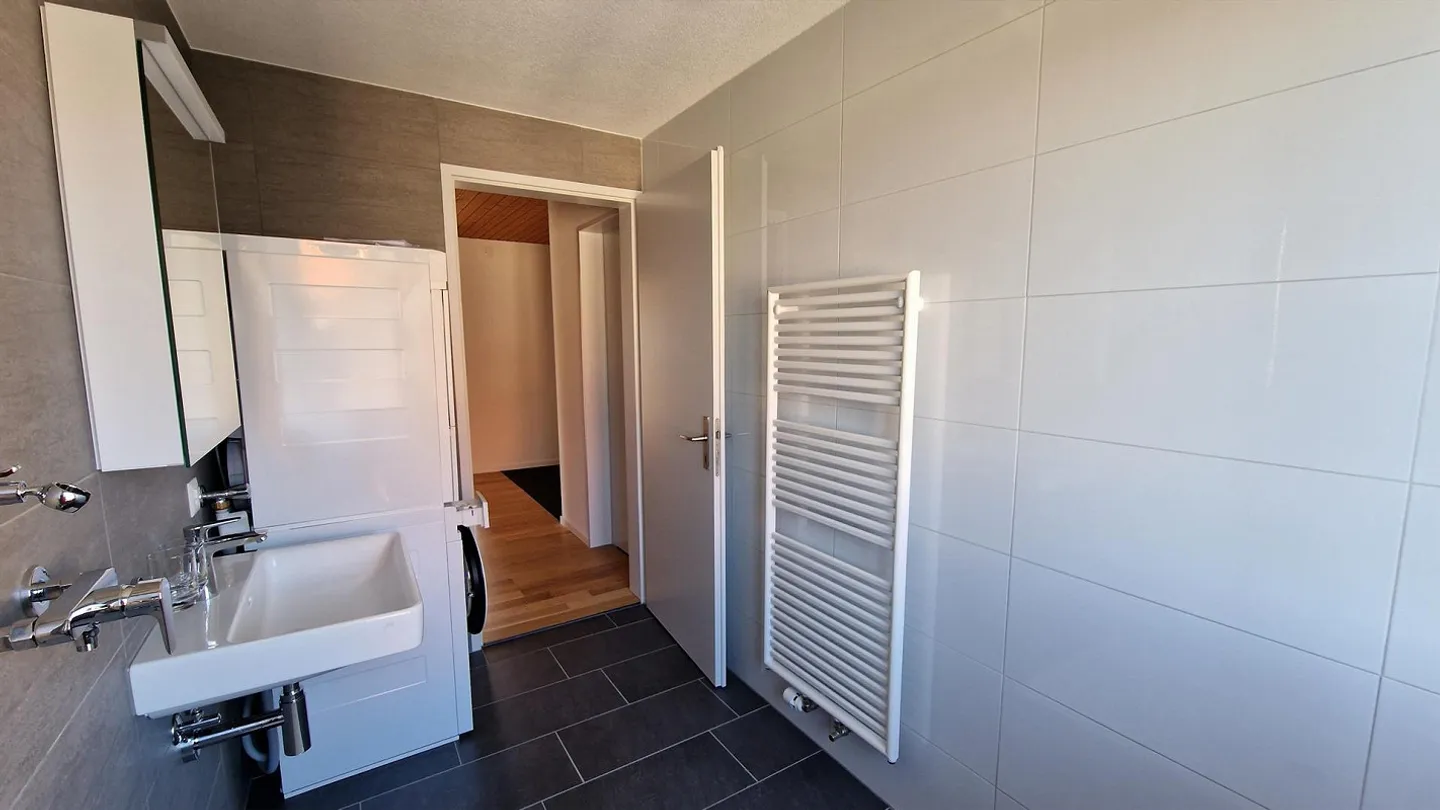 Appartamento 4.5 stanze (inclusi i costi di riscaldamento) - Foto 13 di 16