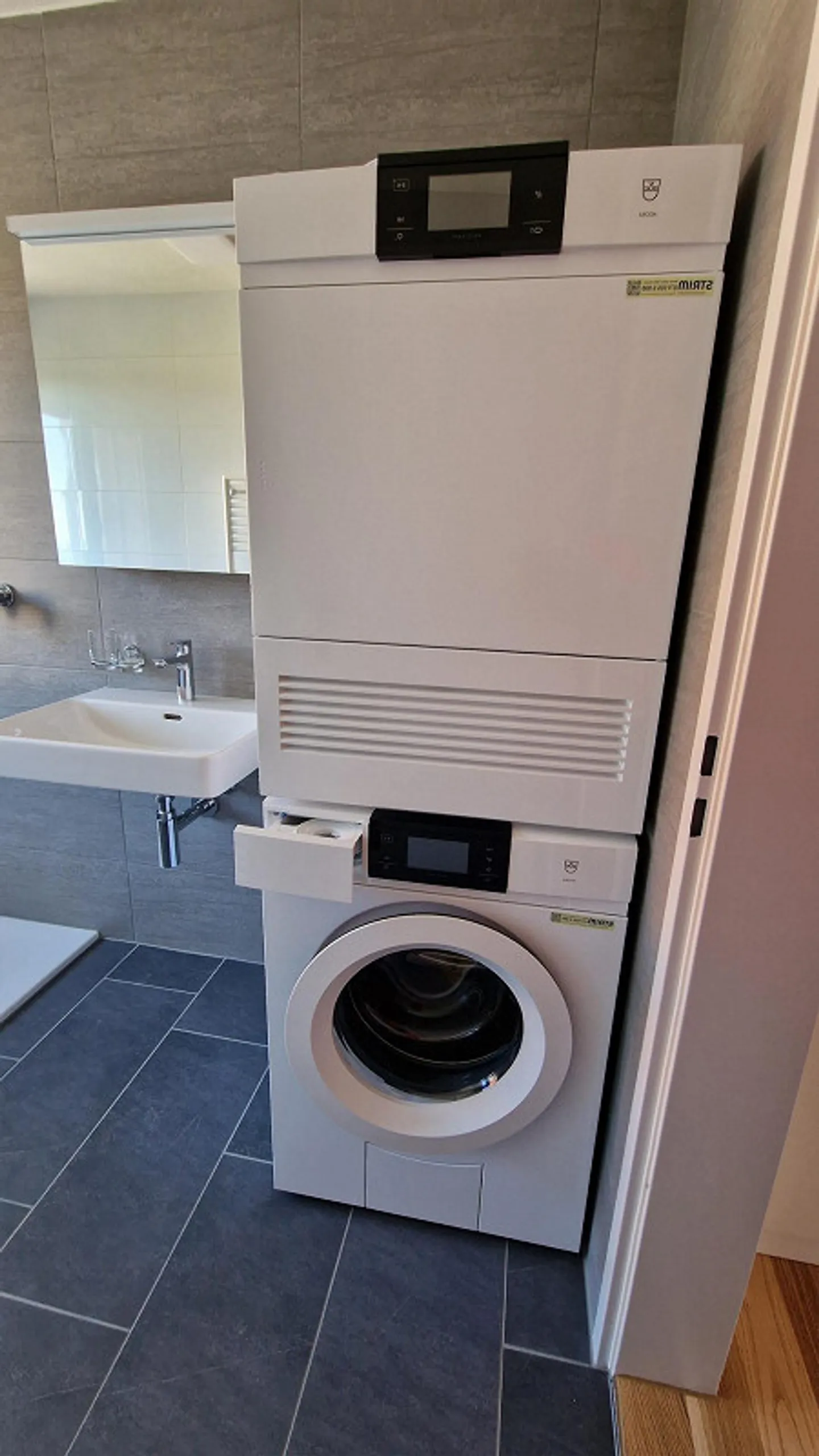 Appartamento 4.5 stanze (inclusi i costi di riscaldamento) - Foto 14 di 16