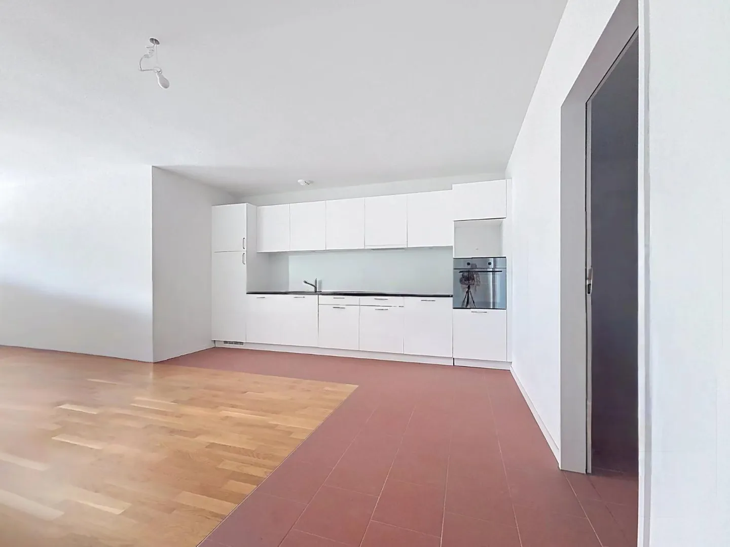 Appartement lumineux 3.5 pièces - Photo 3 sur 9