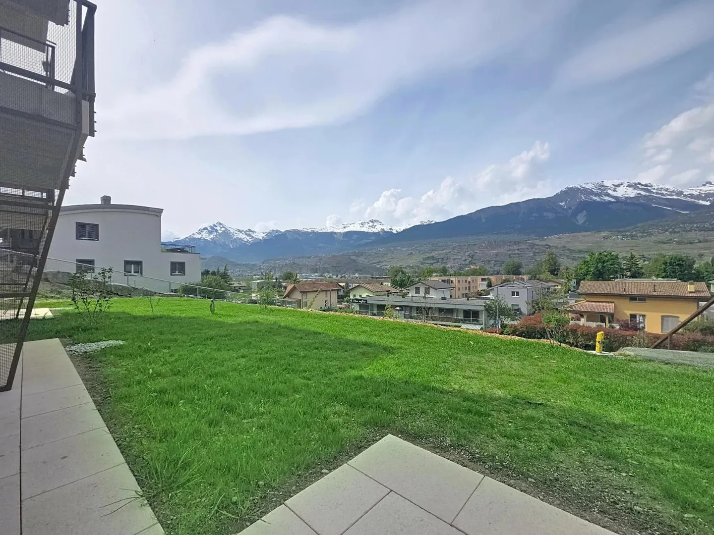 Appartement lumineux 3.5 pièces - Photo 1 sur 9