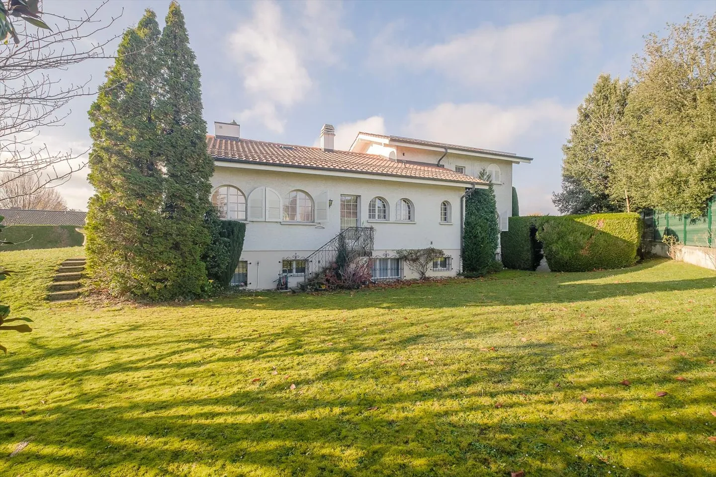 Casa singola in affitto - Foto 1 di 2