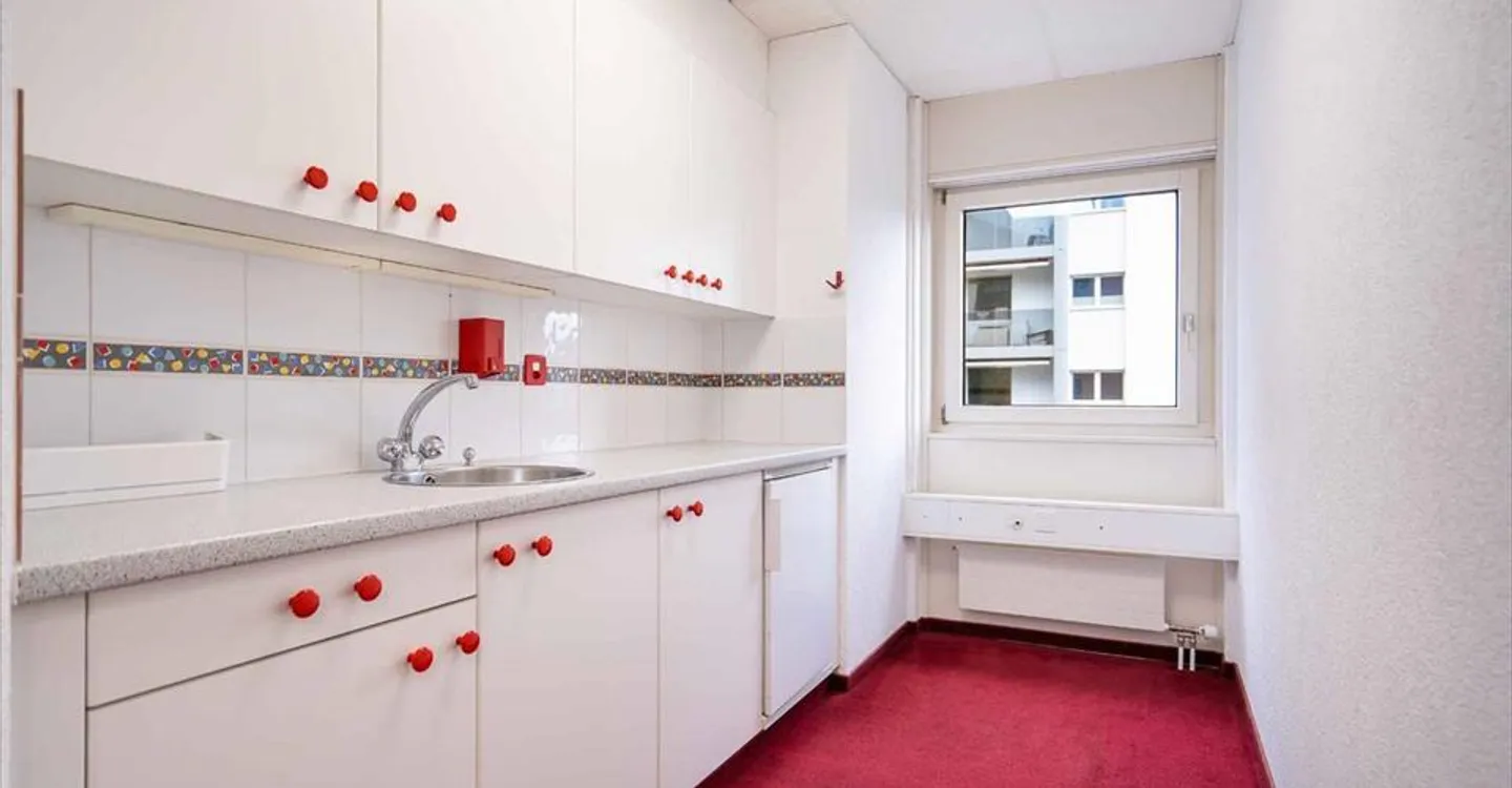 Bureau à louer - Photo 2 sur 5